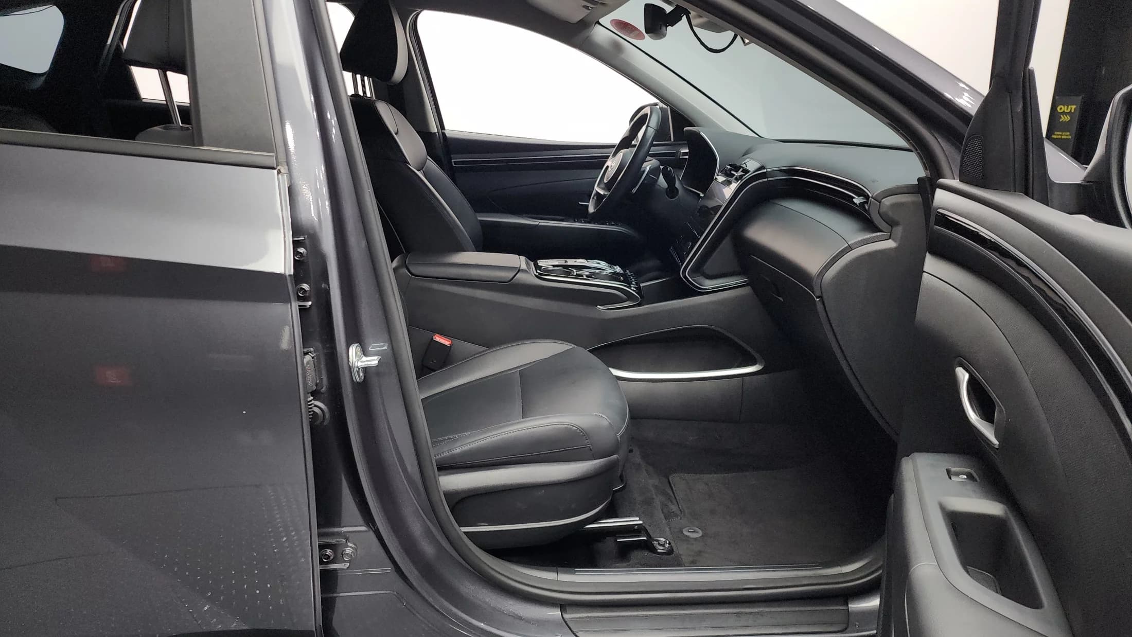 Hyundai Tucson Gasoline 1.6 Turbo 2WD Premium, 2022 г. 57610 км. — фото 11