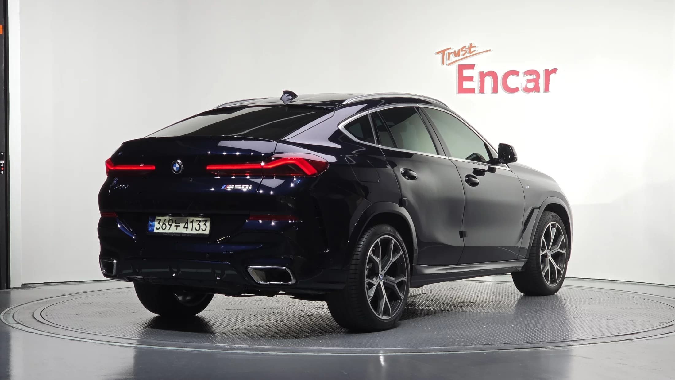 BMW X6 xDrive40i M Sport, 2021 г. 84509 км. — фото 2