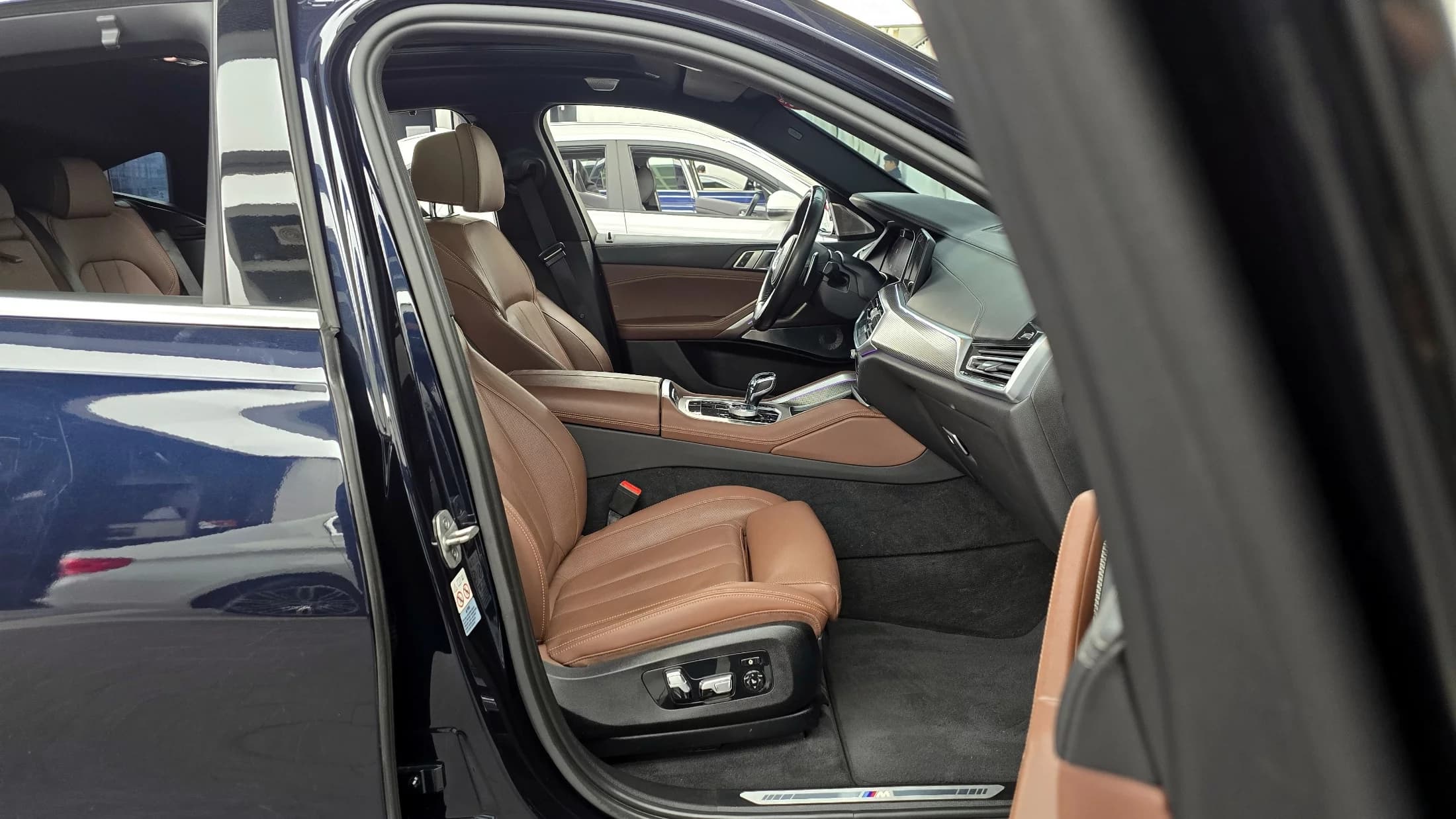 BMW X6 xDrive40i M Sport, 2021 г. 84509 км. — фото 11