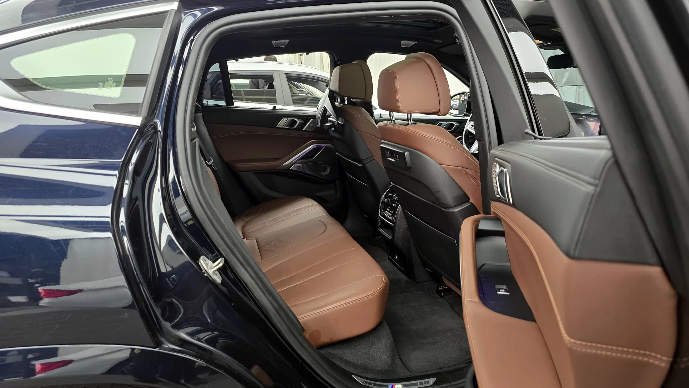 BMW X6 xDrive40i M Sport, 2021 г. 84509 км. — фото 12