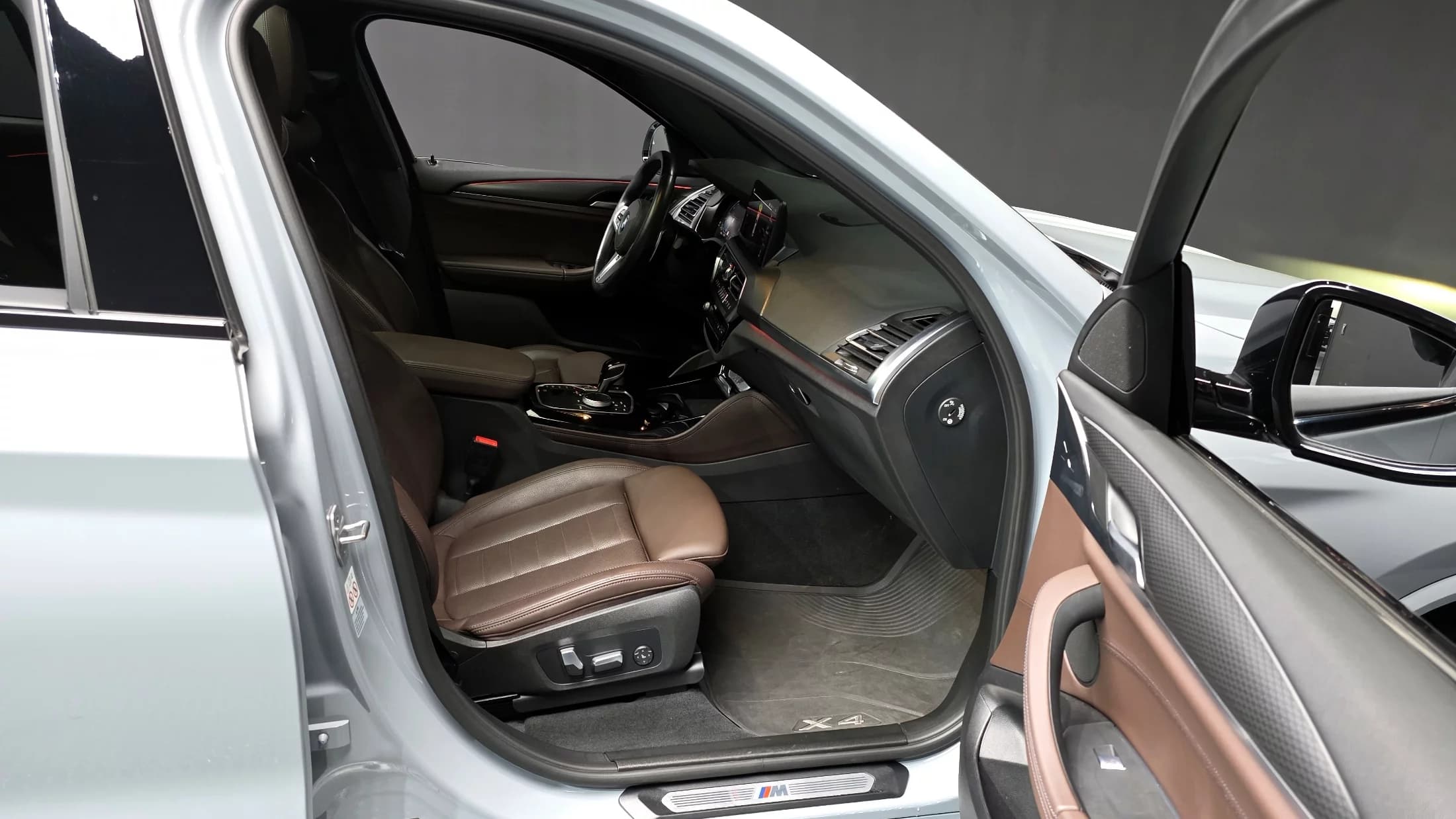 BMW X4 xDrive20i M Sport, 2022 г. 74522 км. — фото 11