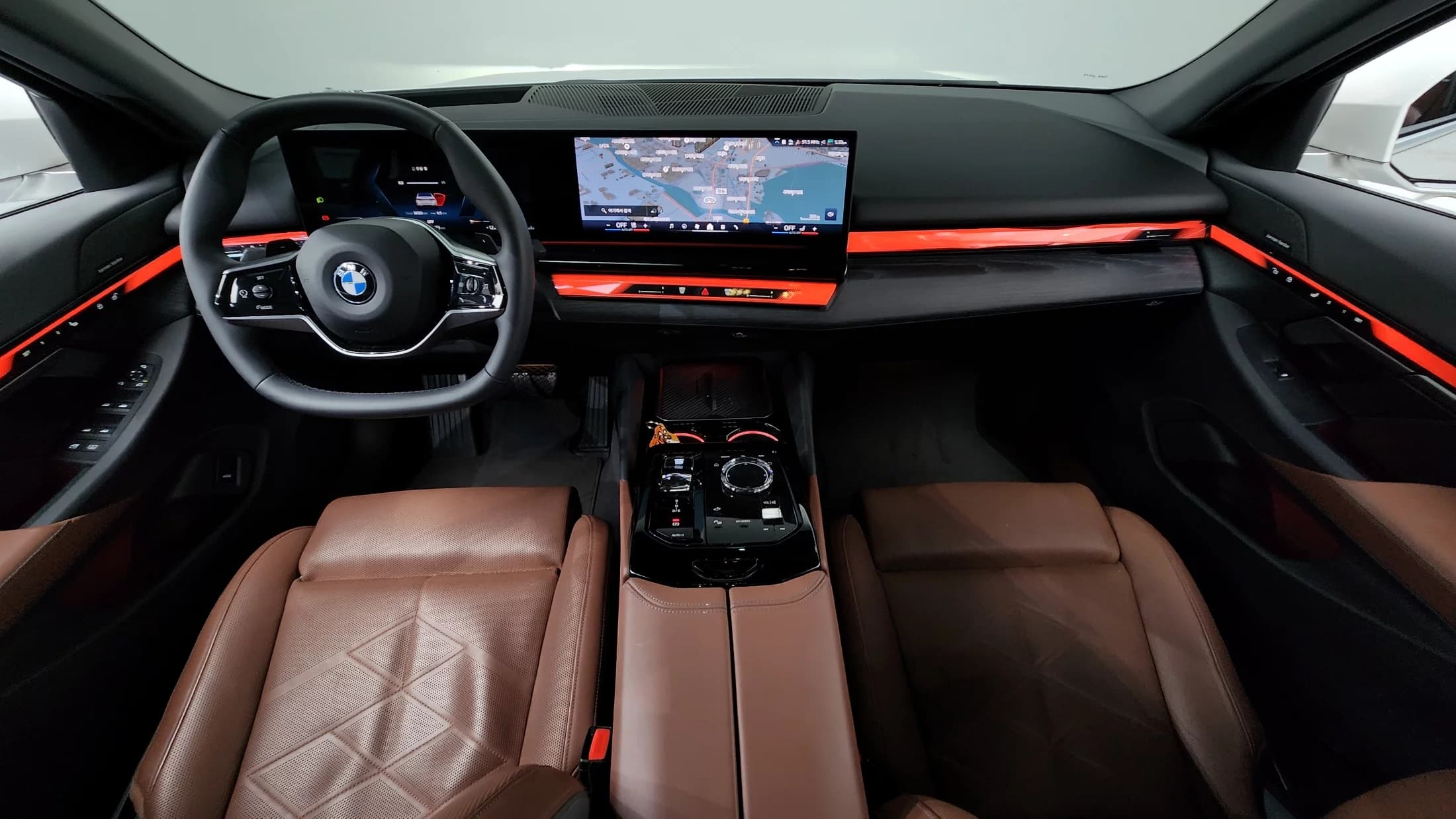 BMW 5-Series 530i xDrive, 2023 г. 38646 км. — фото 7