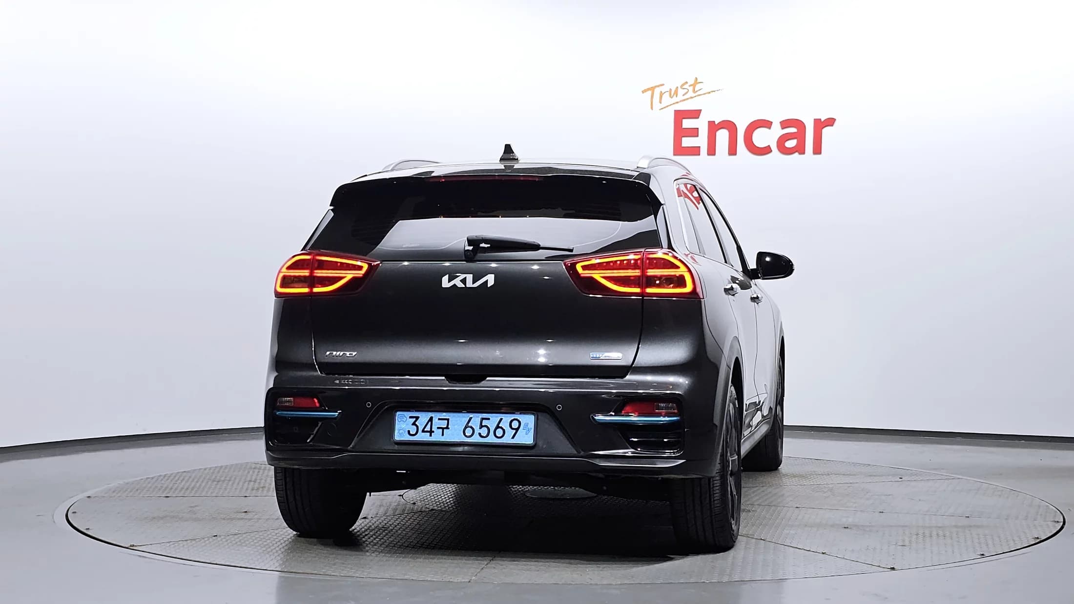Kia Niro Prestige, электромобиль, 2021 г. 79623 км. — фото 4