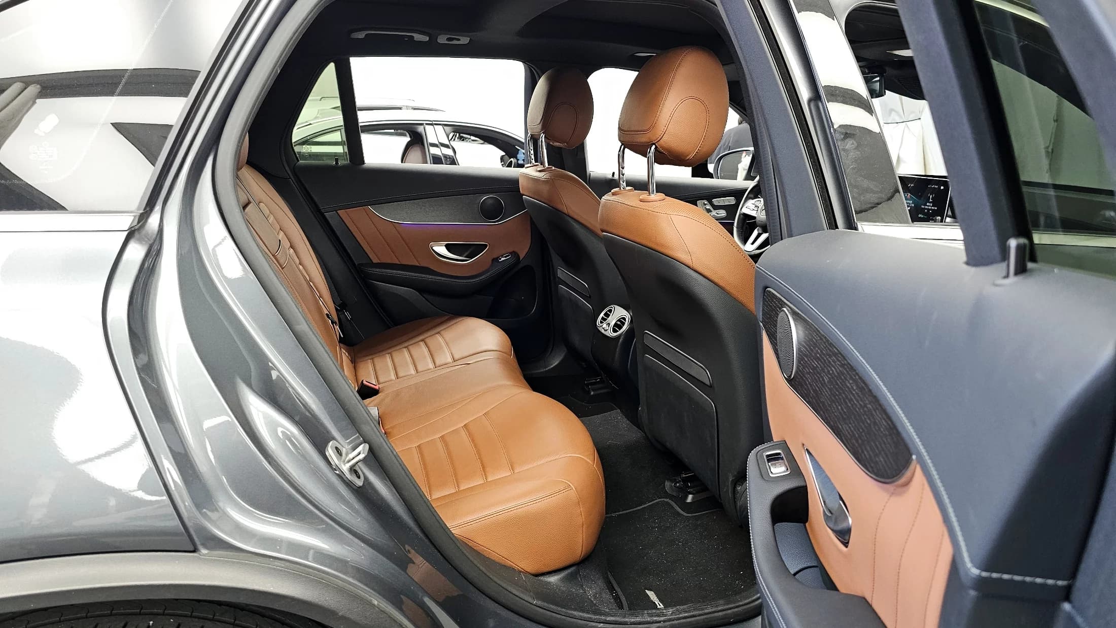 Mercedes-Benz GLC-Class GLC300 4MATIC, 2022 г. 29490 км. — фото 11