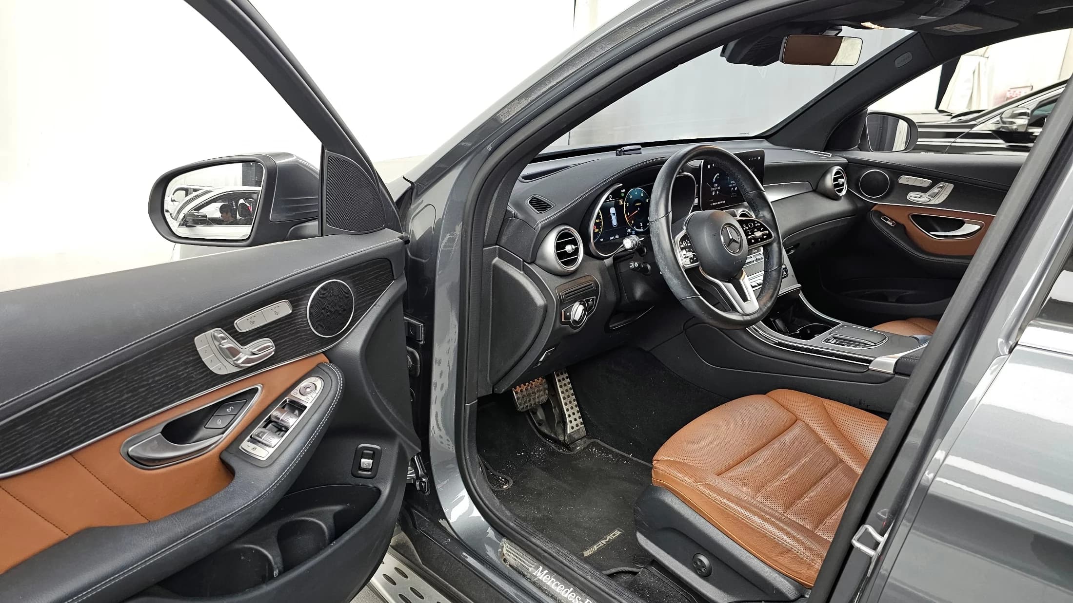 Mercedes-Benz GLC-Class GLC300 4MATIC, 2022 г. 29490 км. — фото 10