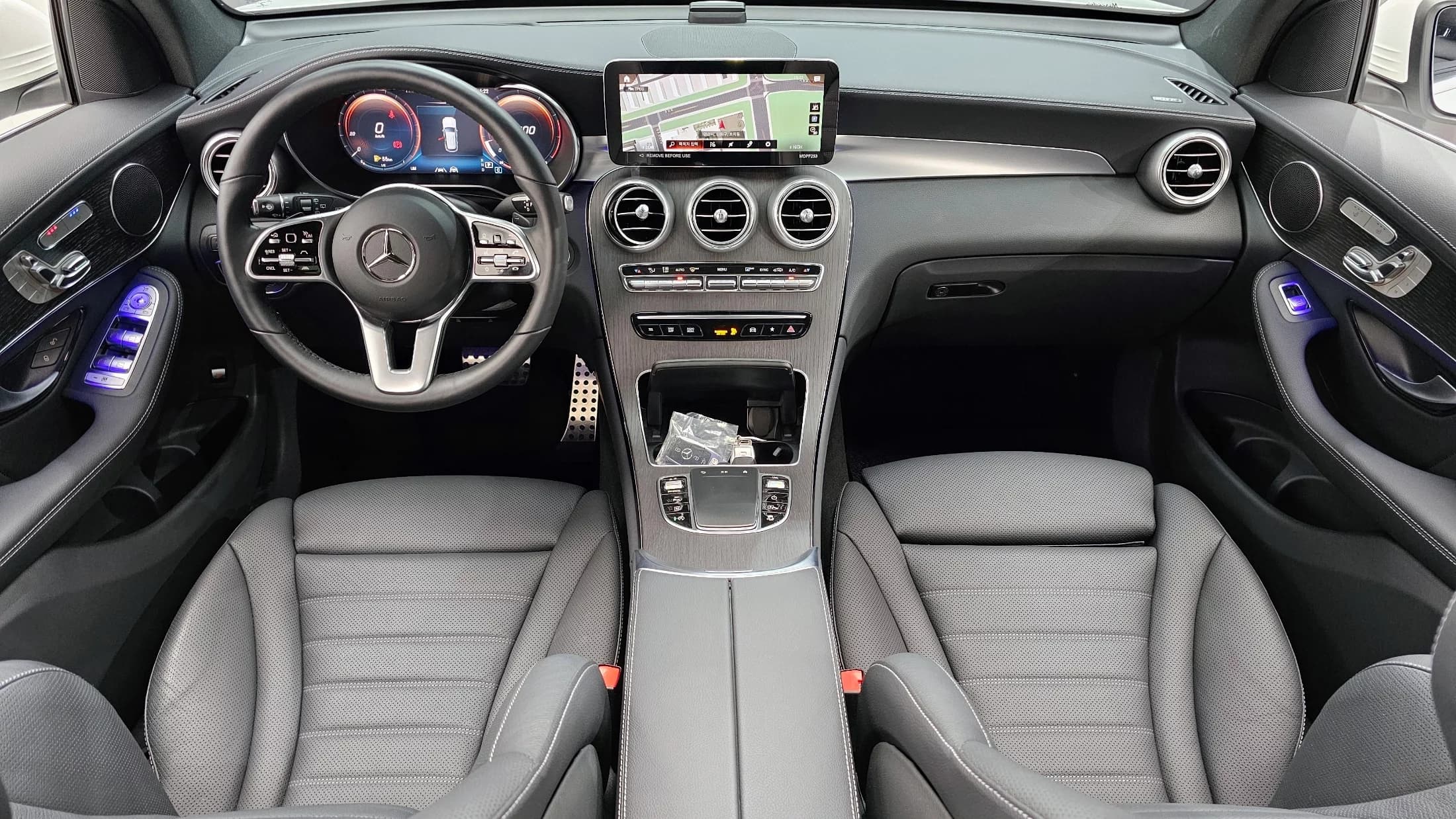 Mercedes-Benz GLC-Class GLC300 4MATIC, 2022 г. 7120 км. — фото 7