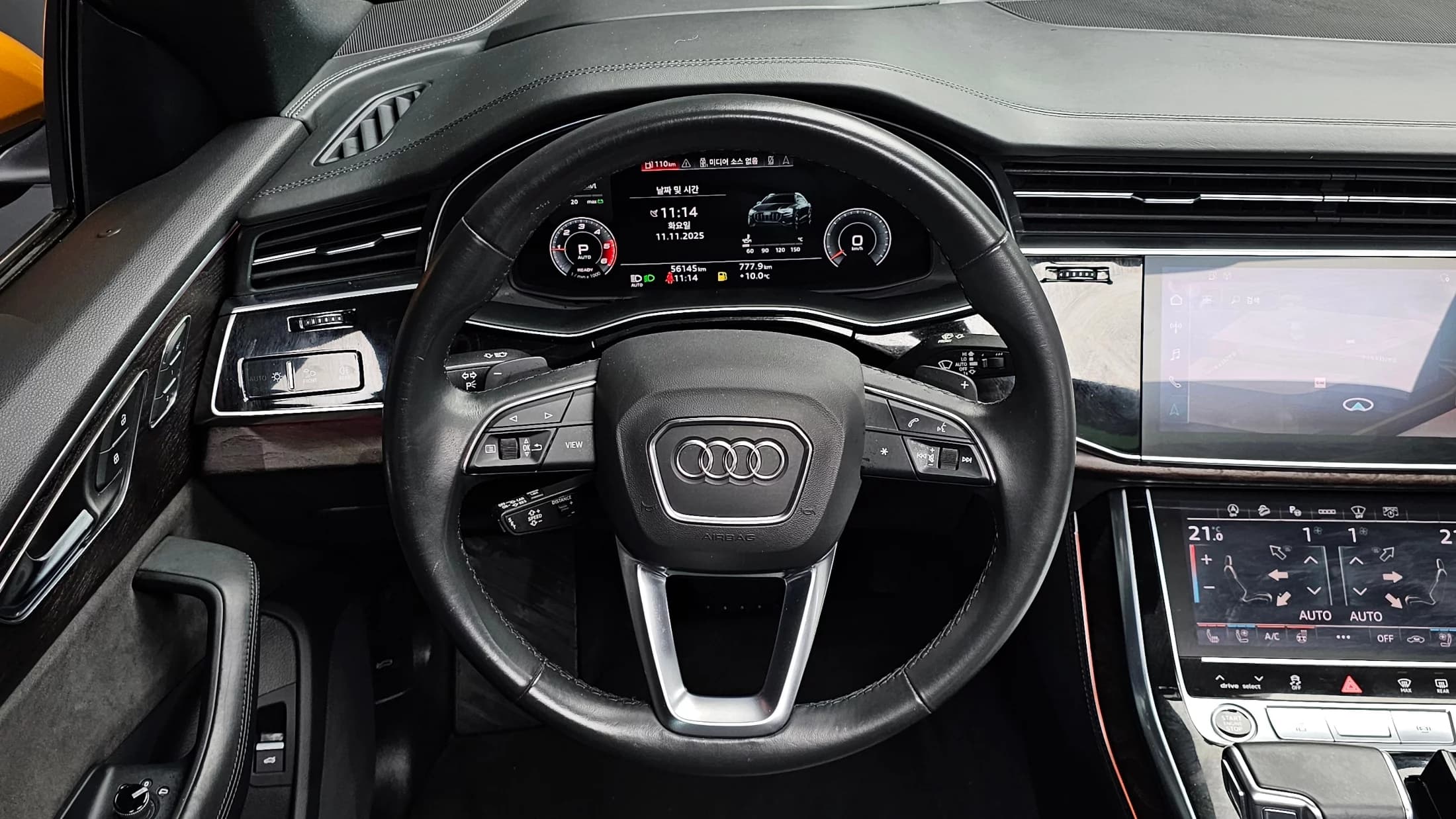 Audi Q8 45 TDI Quattro Premium, 2021 г. 56290 км. — фото 13