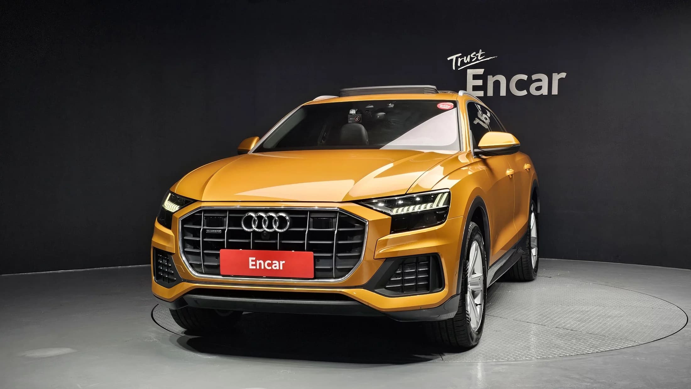 Audi Q8 45 TDI Quattro Premium, 2021 г. 56290 км. — фото 3