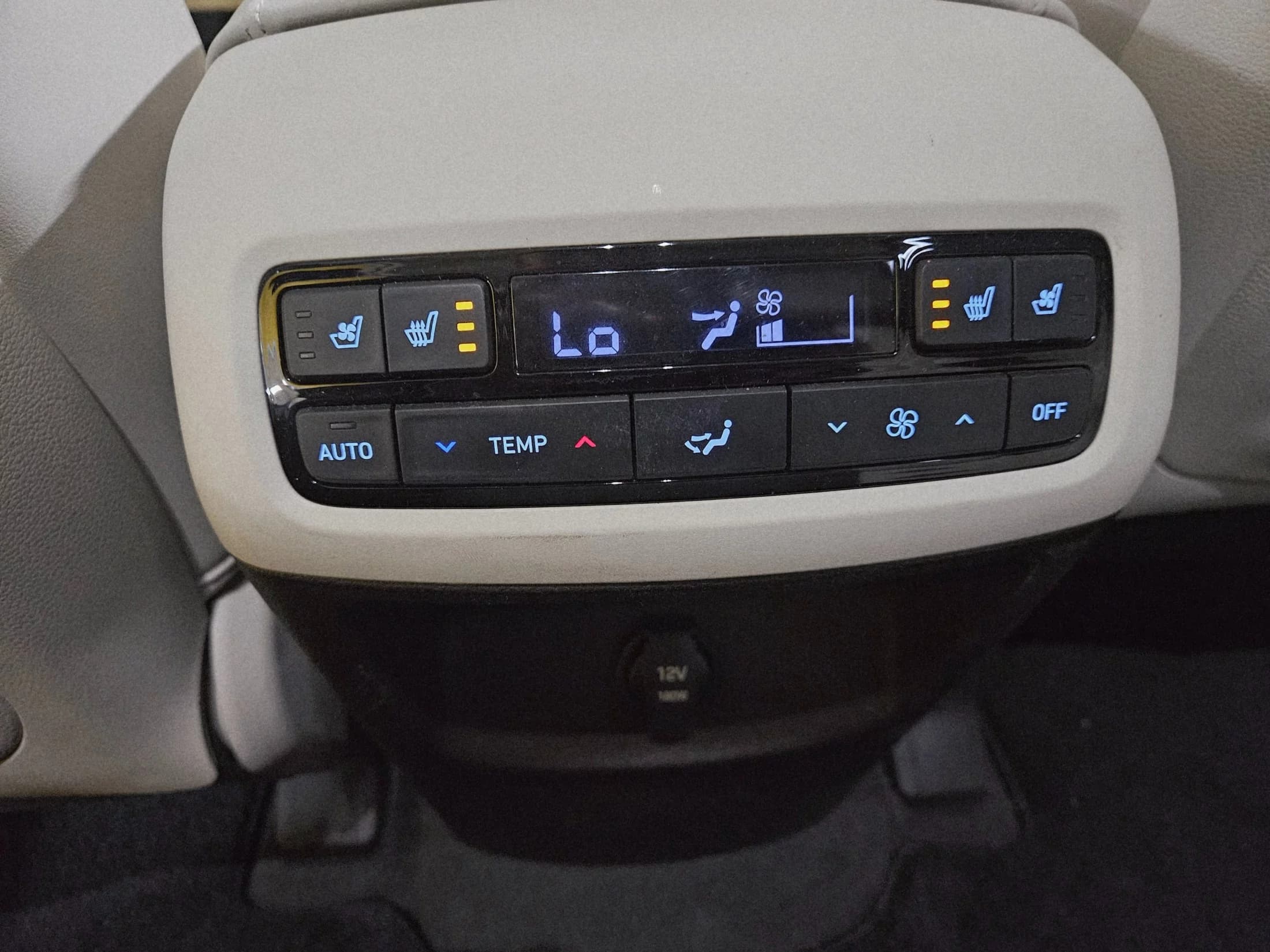 Hyundai Palisade Gasoline 3.8 2WD VIP, 2021 г. 18732 км. — фото 17