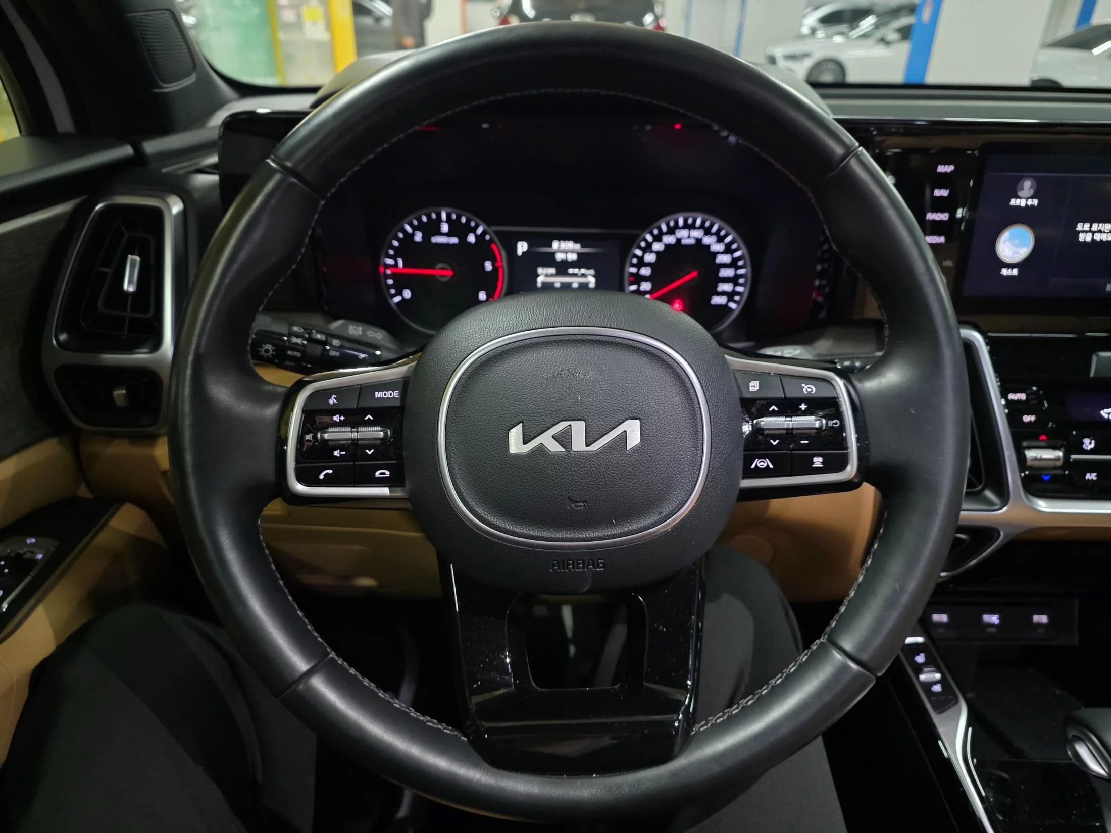 Kia Sorento Diesel 2.2 2WD Prestige, 2022 г. 24904 км. — фото 10