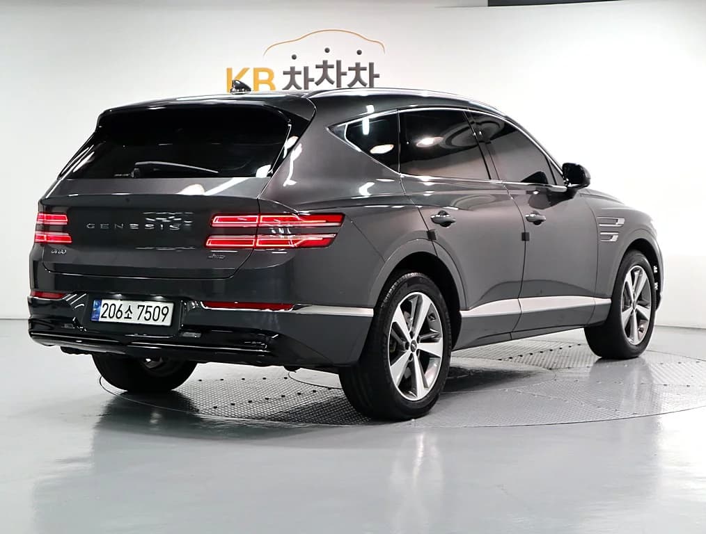 Genesis GV80 3.0 Diesel AWD, 2022 г. 83384 км. — фото 2