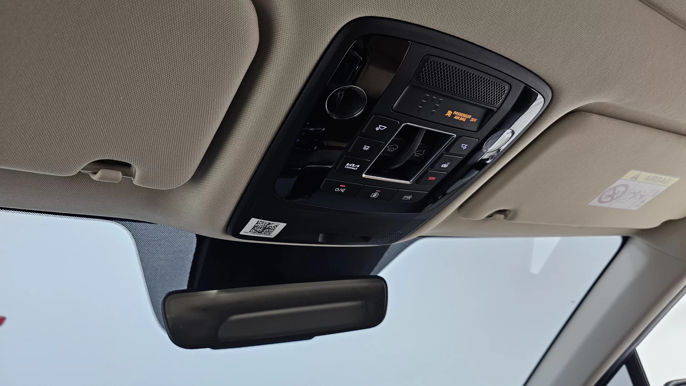 Kia Carnival 9-Seater Signature, 2021 г. 74794 км. — фото 17