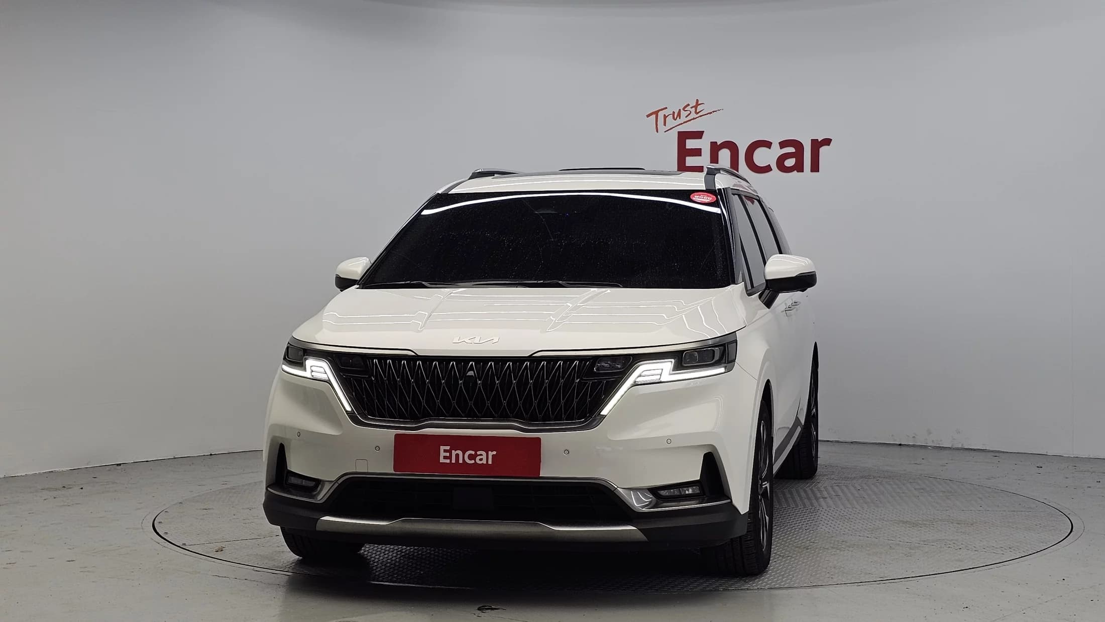 Kia Carnival 9-Seater Signature, 2021 г. 74794 км. — фото 3