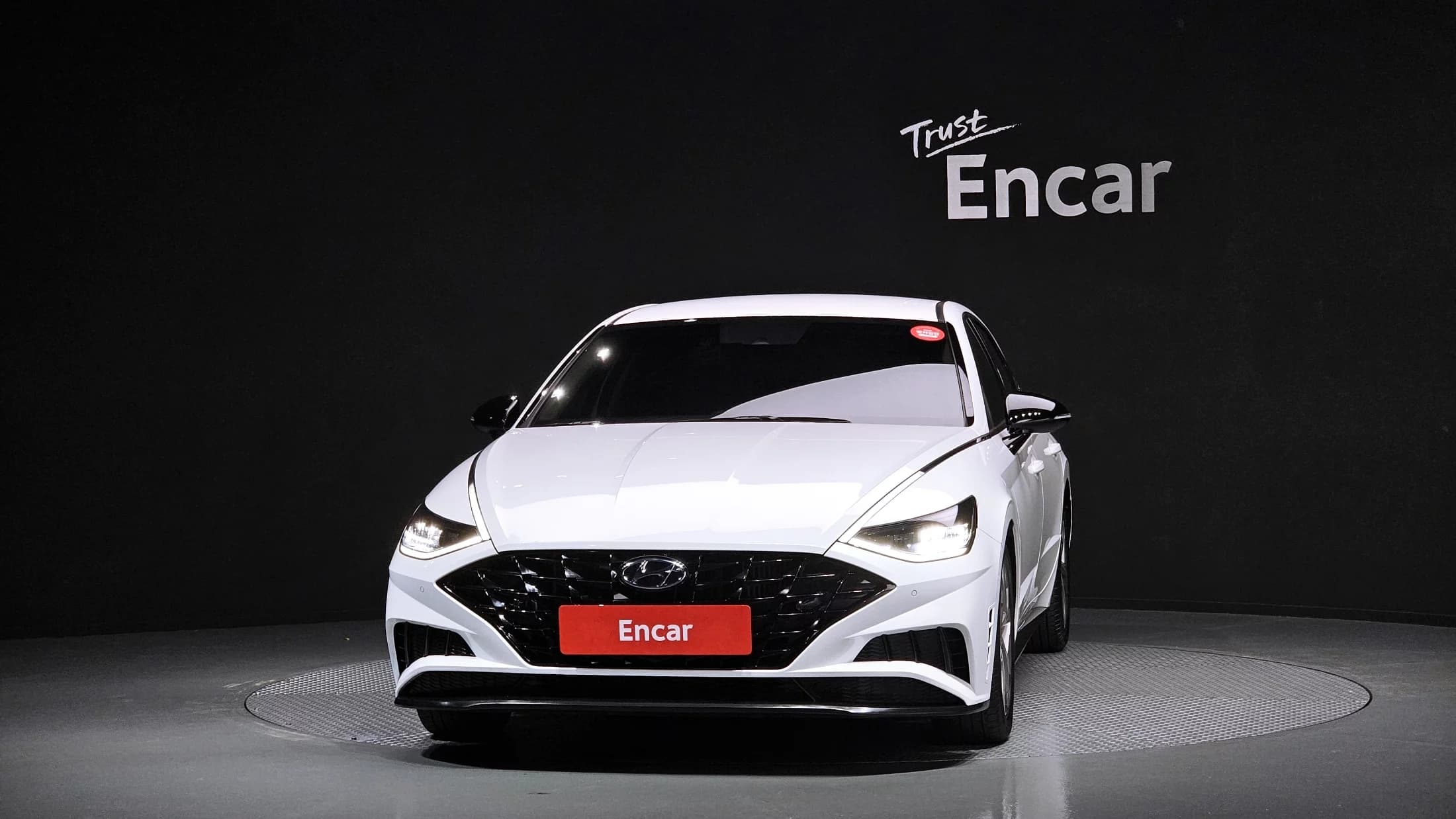 Hyundai Sonata 1.6 Turbo Premium Family, 2021 г. 53048 км. — фото 3