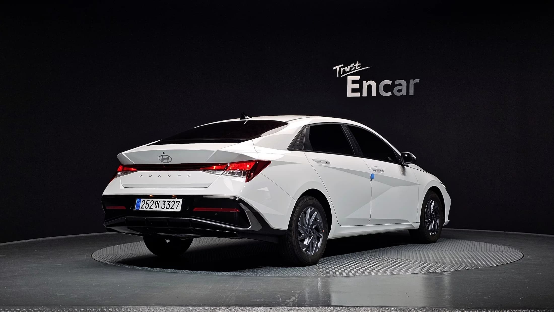 Hyundai AVANTE (Хендай Элантра) 1.6 Modern, 2025 г. 3575 км. — фото 2