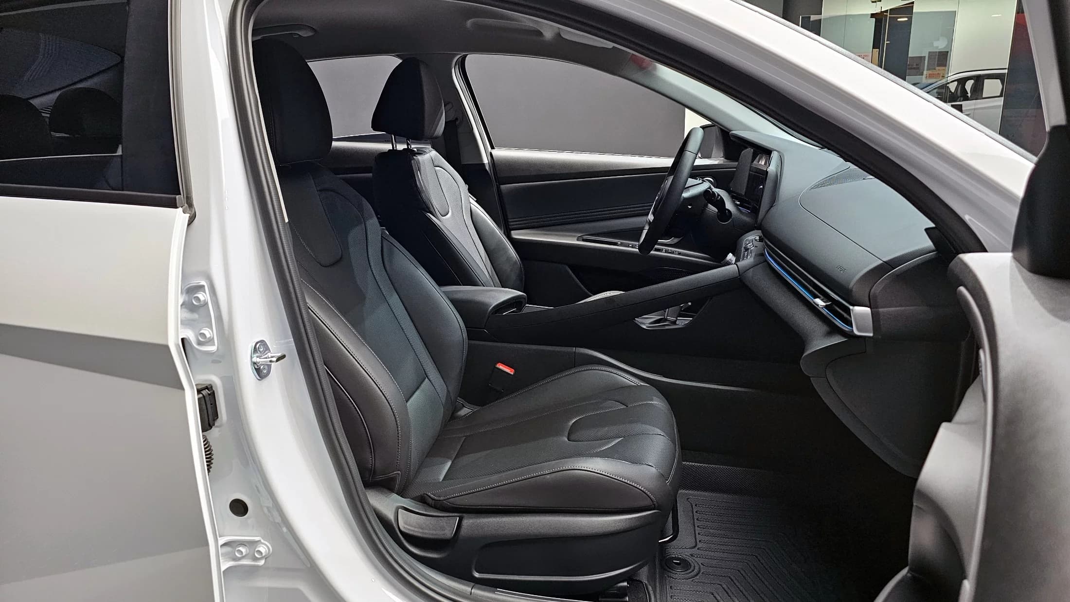 Hyundai AVANTE (Хендай Элантра) 1.6 Modern, 2025 г. 3575 км. — фото 10