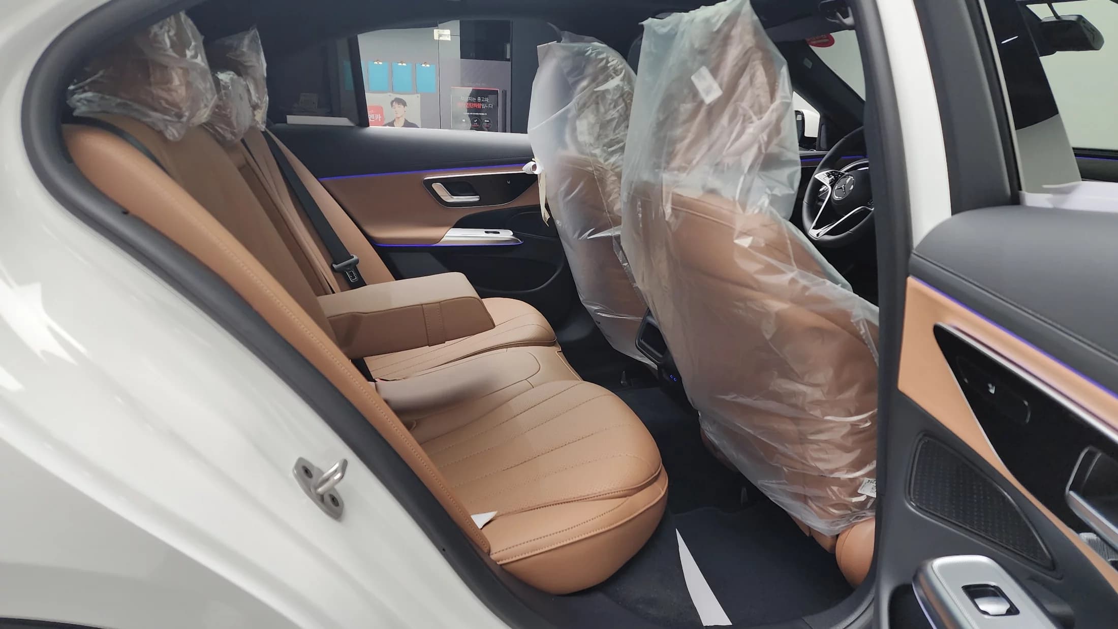 Mercedes-Benz E-Class E200 Avantgarde, 2025 г. — фото 12