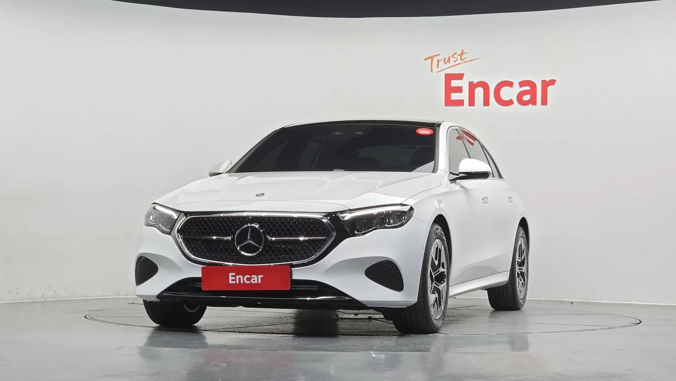 Mercedes-Benz E-Class E200 Avantgarde, 2025 г. — фото 3