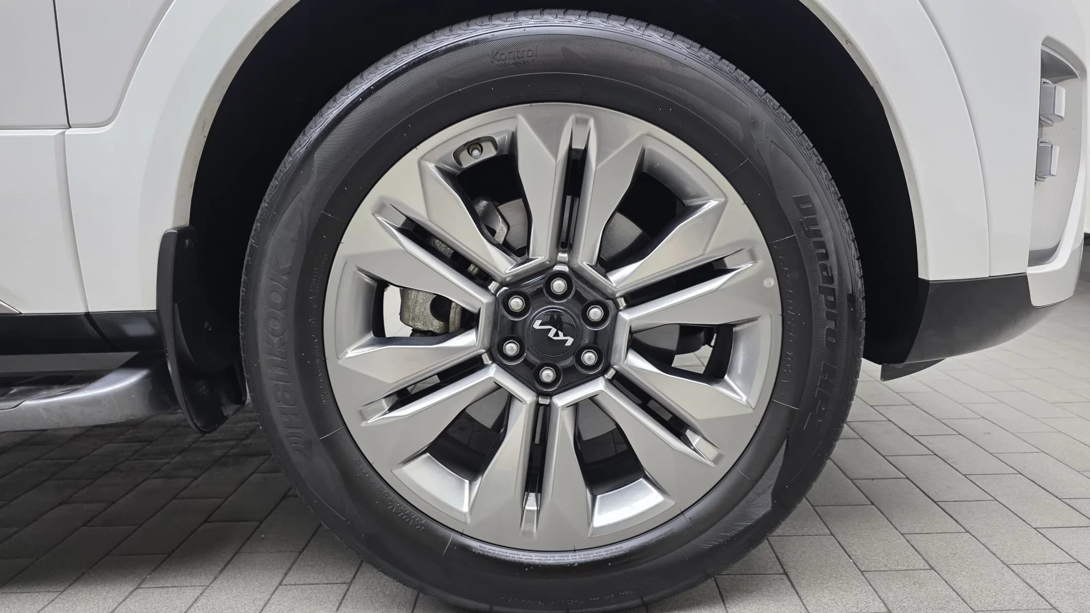 Kia Mohave Diesel 3.0 4WD 6-Seater Masters, 2022 г. 23450 км. — фото 5