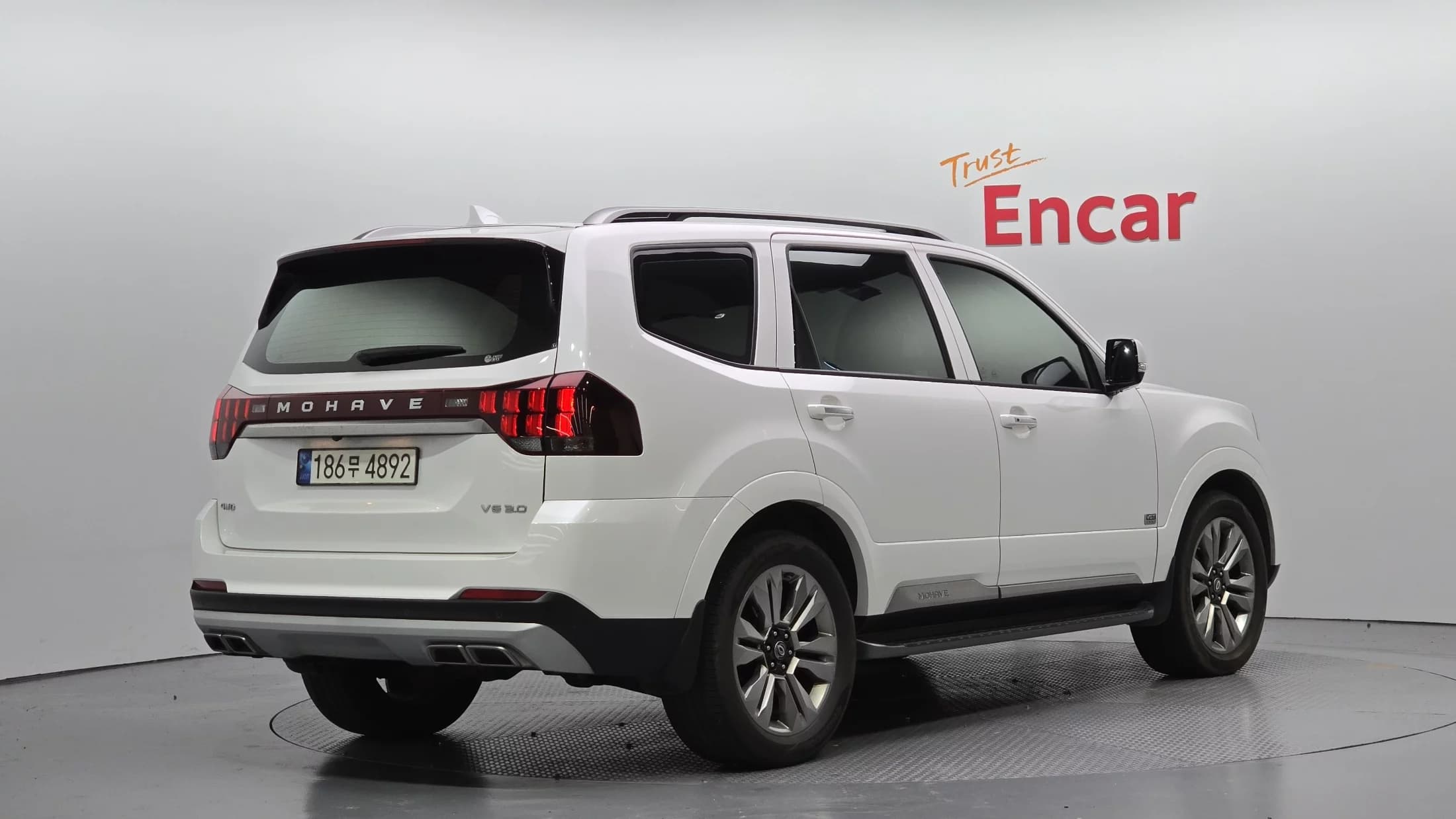 Kia Mohave Diesel 3.0 4WD 5-Seater Platinum, 2021 г. 75157 км. — фото 2