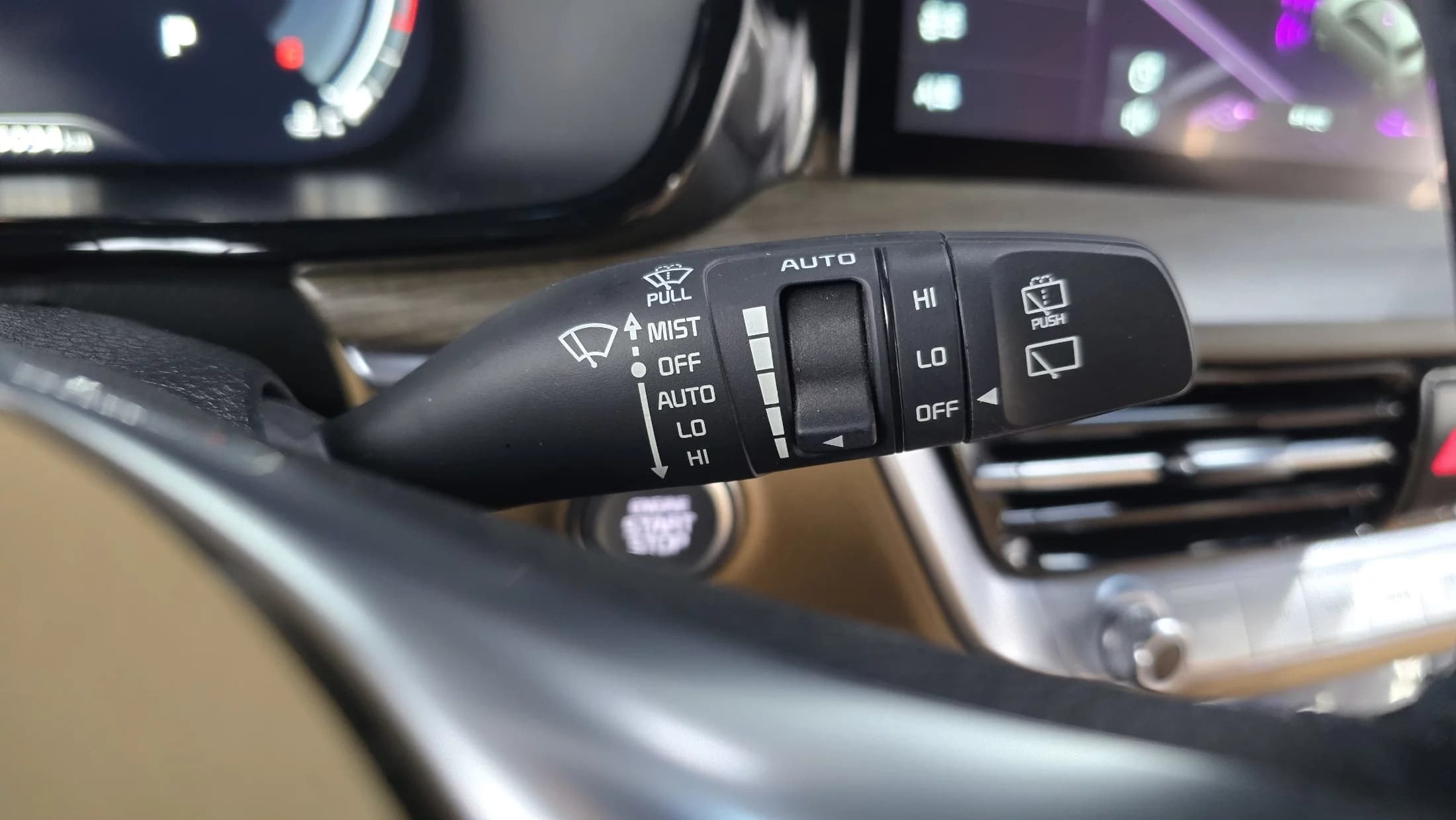Kia Mohave Diesel 3.0 4WD 5-Seater Platinum, 2021 г. 75157 км. — фото 18