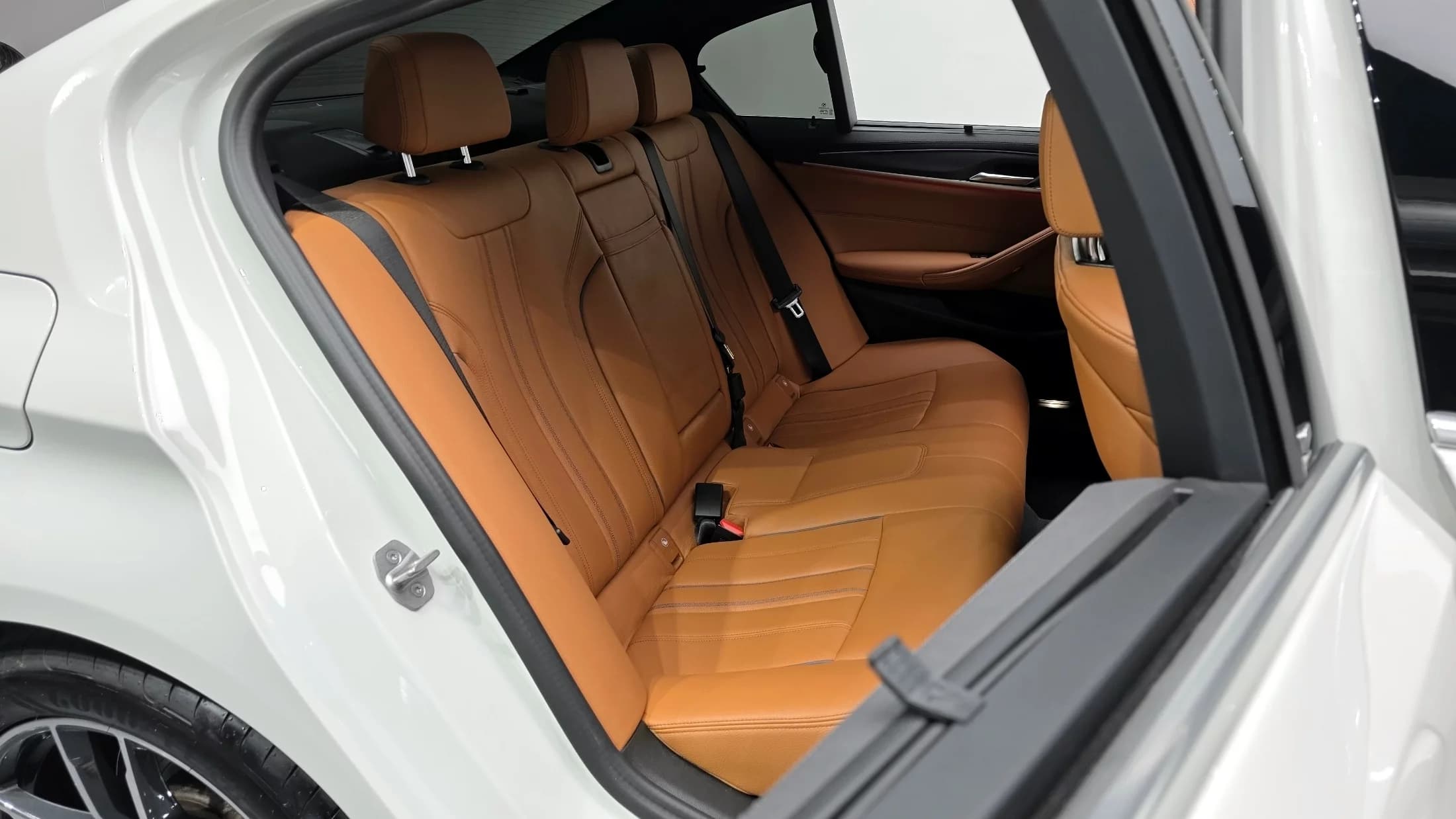 BMW 5-Series 520i M Sport, 2022 г. 54228 км. — фото 12