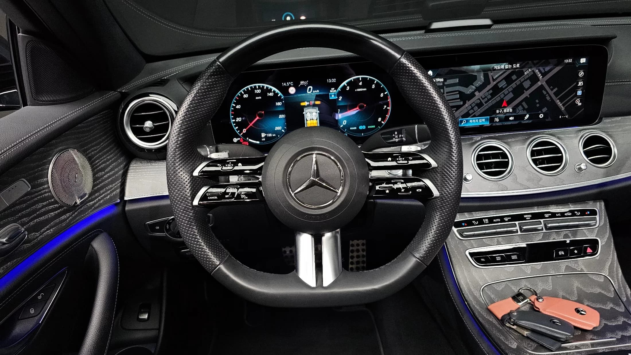 Mercedes-Benz E-Class E350 4MATIC AMG Line, 2021 г. 39232 км. — фото 13