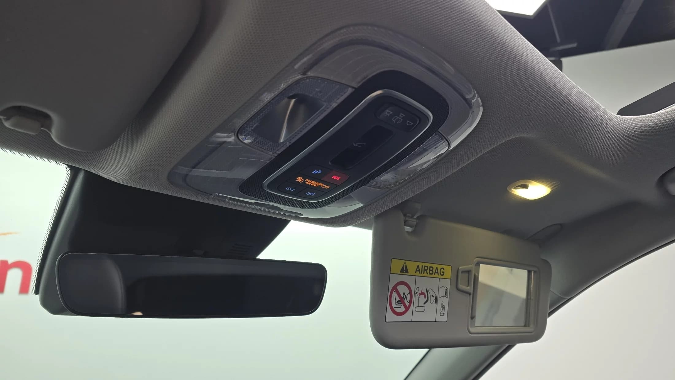 Hyundai Kona Gasoline 1.6 Turbo 2WD Premium, 2023 г. 67447 км. — фото 19