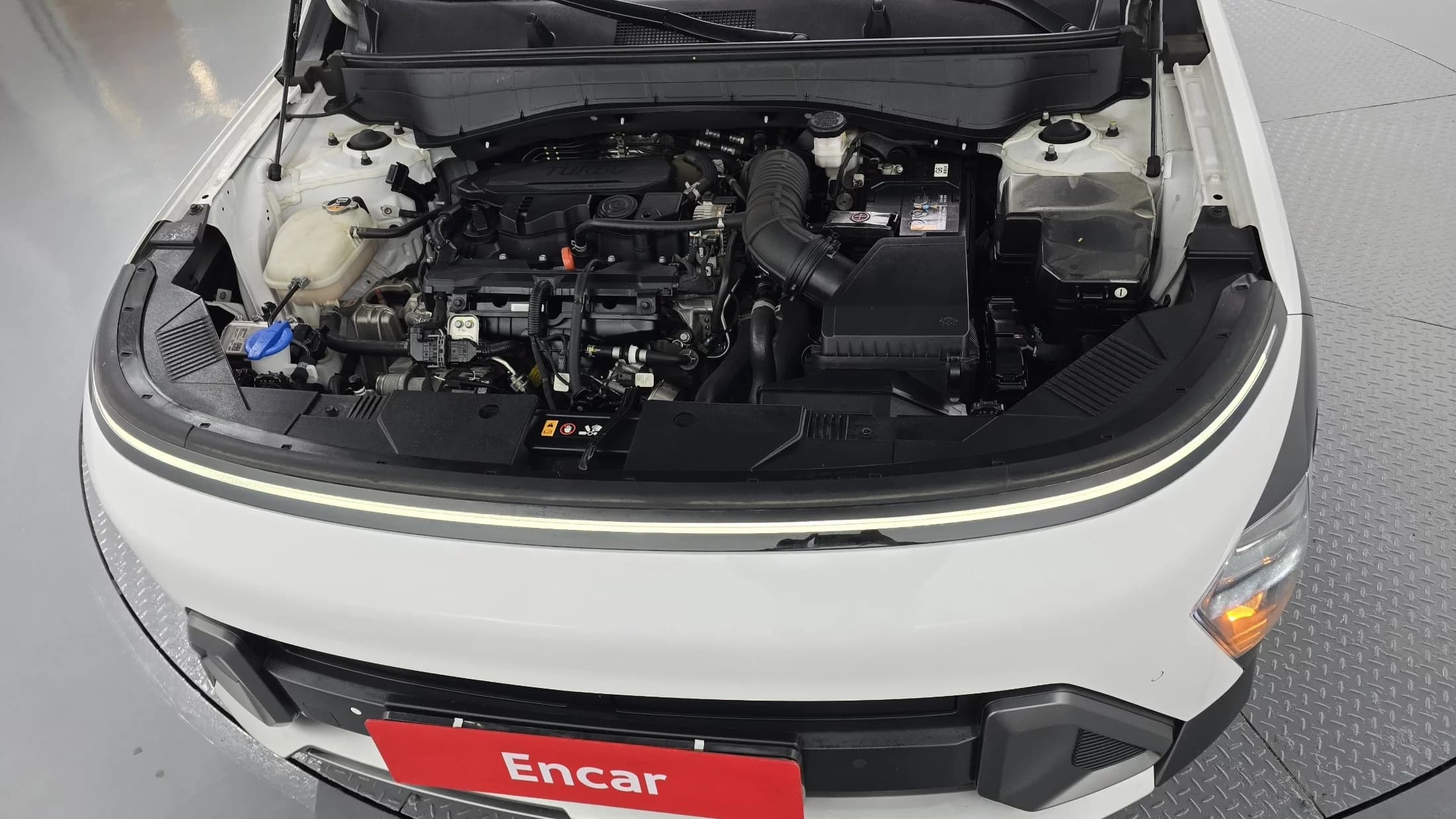 Hyundai Kona Gasoline 1.6 Turbo 2WD Premium, 2023 г. 67447 км. — фото 6