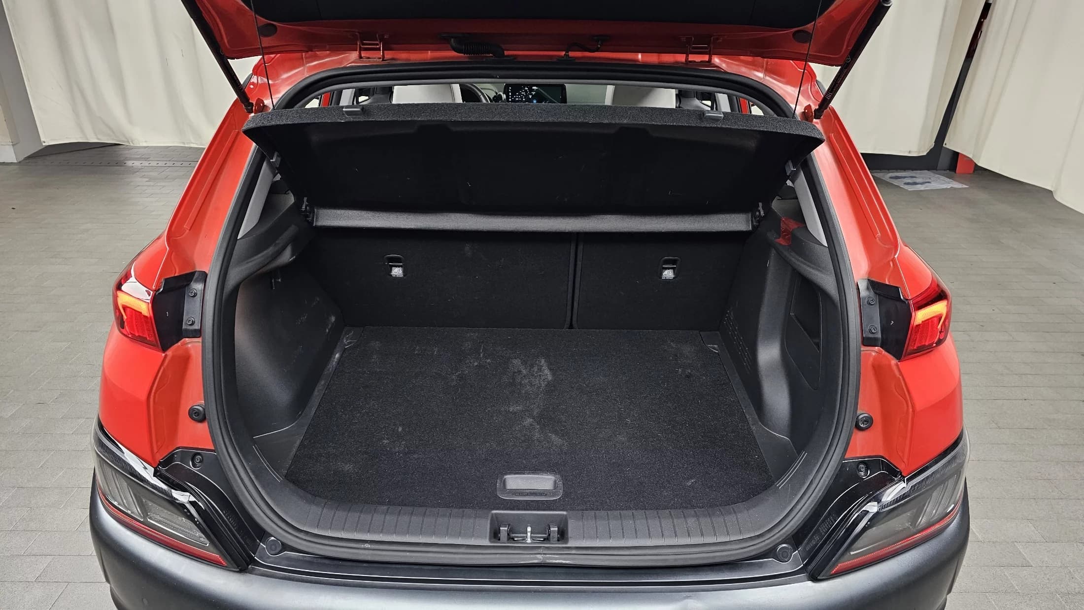 Hyundai Kona Gasoline 1.6 Turbo 4WD Modern, 2021 г. 38660 км. — фото 20
