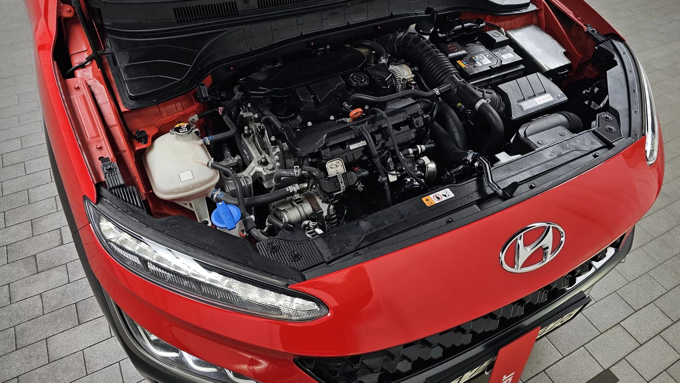 Hyundai Kona Gasoline 1.6 Turbo 4WD Modern, 2021 г. 38660 км. — фото 6