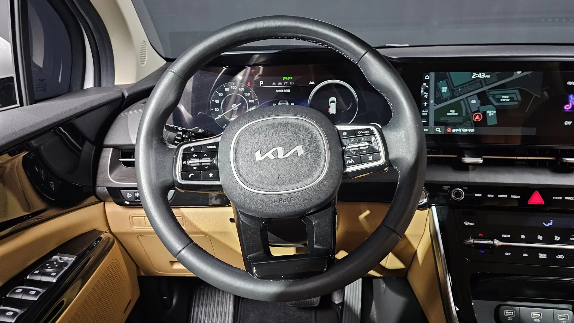 Kia Carnival Gasoline 9-Seater Noblesse, 2021 г. 95957 км. — фото 13