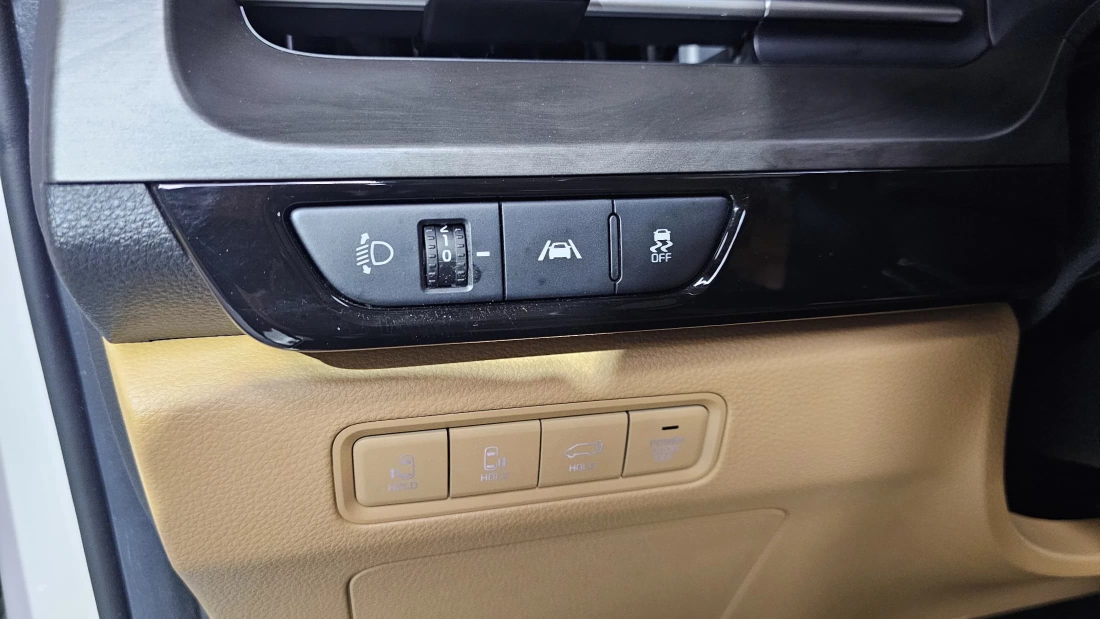 Kia Carnival Gasoline 9-Seater Noblesse, 2021 г. 95957 км. — фото 18