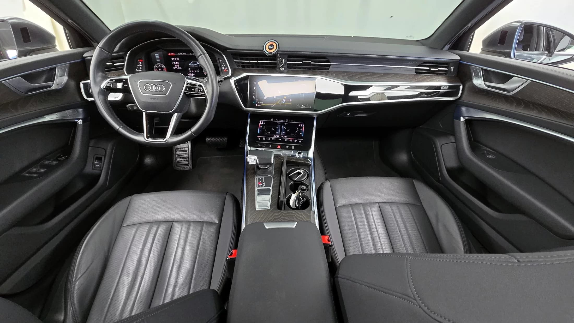 Audi A6 40 TDI Premium, 2021 г. 52501 км. — фото 7