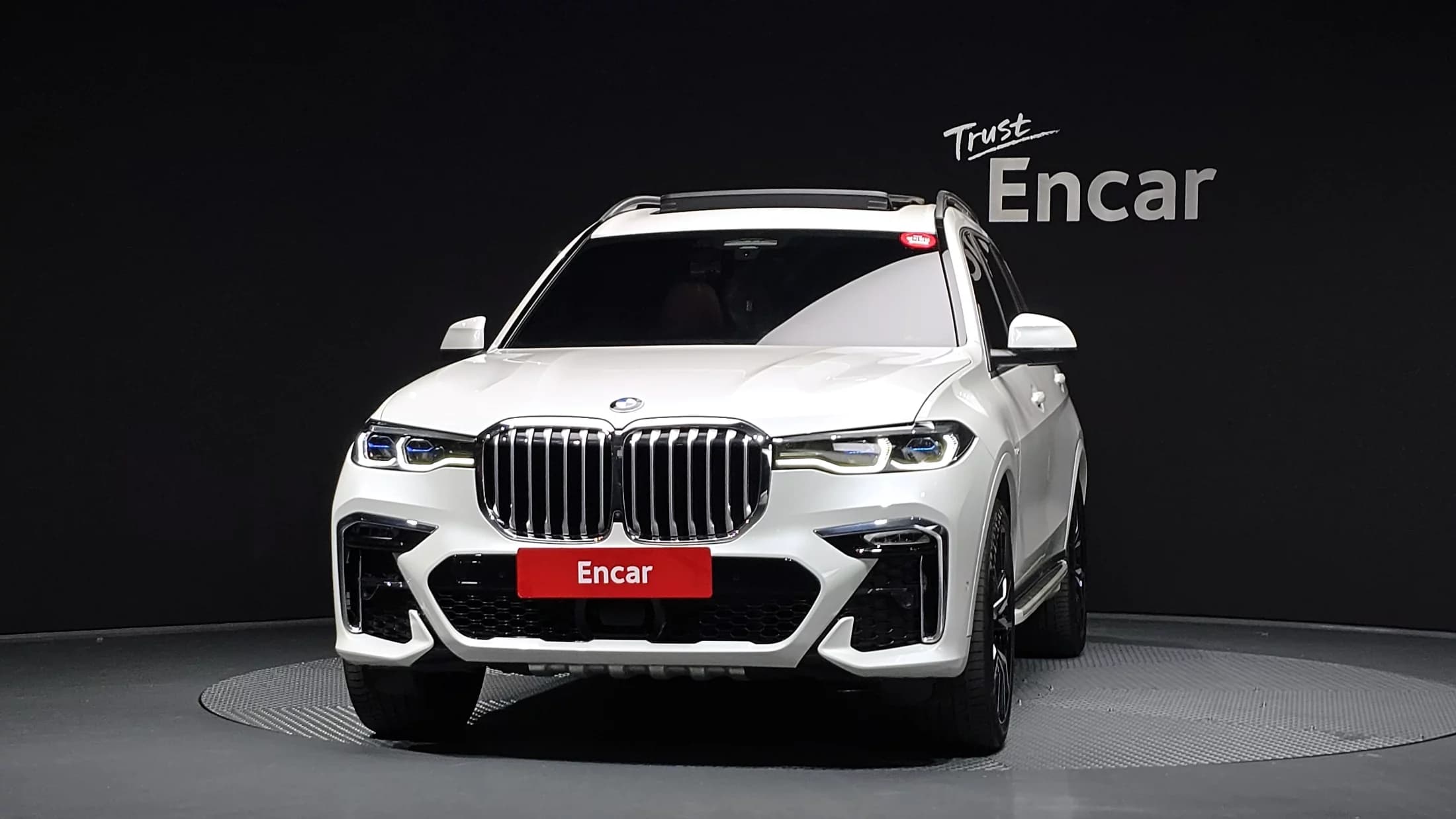 BMW X7 xDrive 40i M Sport 6STR, 2021 г. 41025 км. — фото 3