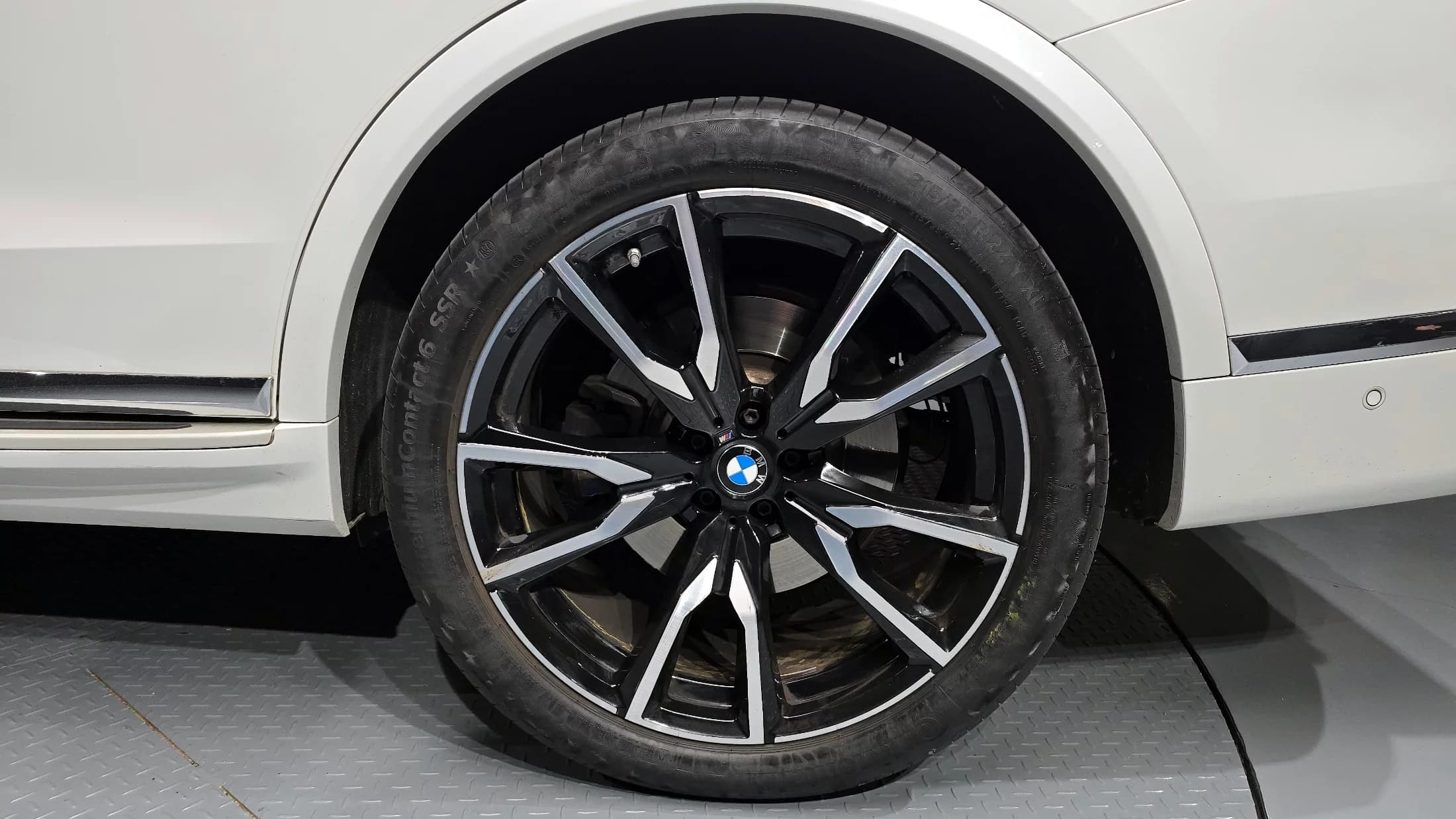 BMW X7 xDrive 40i M Sport 6STR, 2021 г. 41025 км. — фото 5