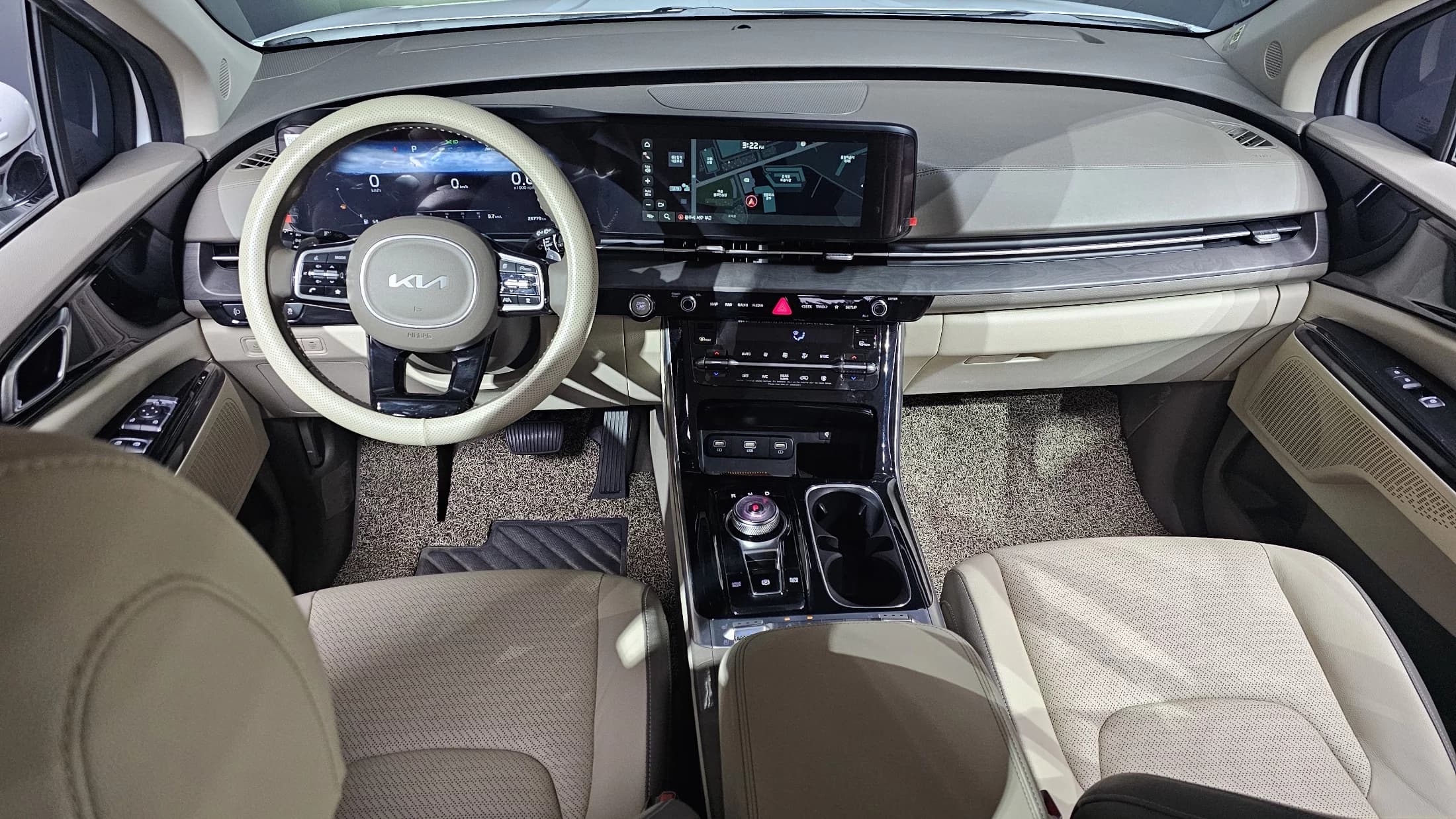 Kia Carnival Gasoline 7-Seater Noblesse, 2022 г. 26901 км. — фото 13