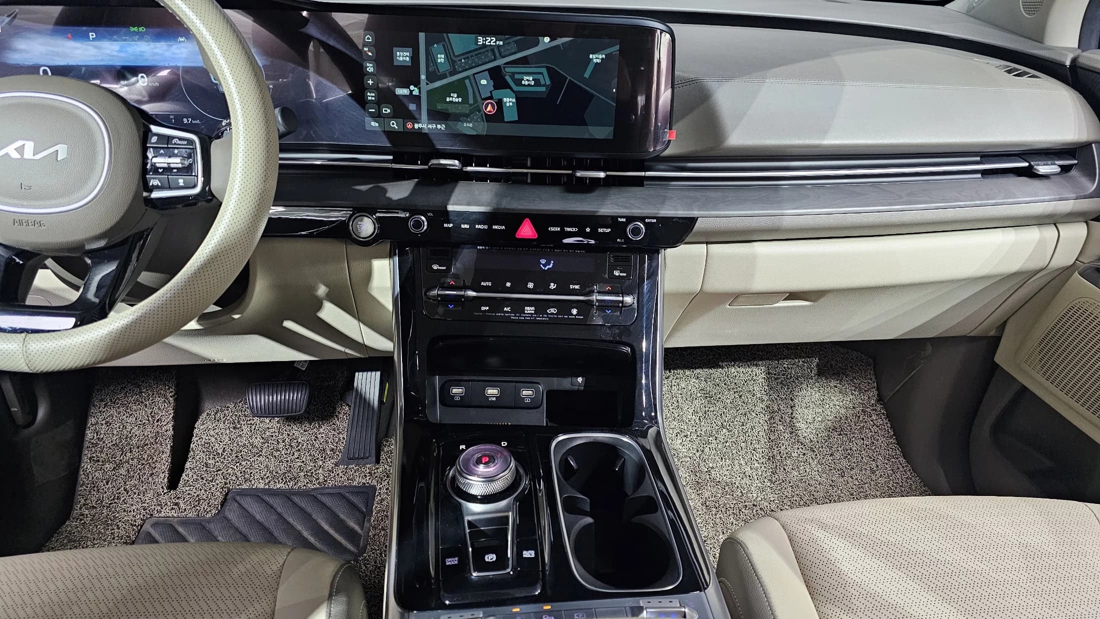 Kia Carnival Gasoline 7-Seater Noblesse, 2022 г. 26901 км. — фото 30