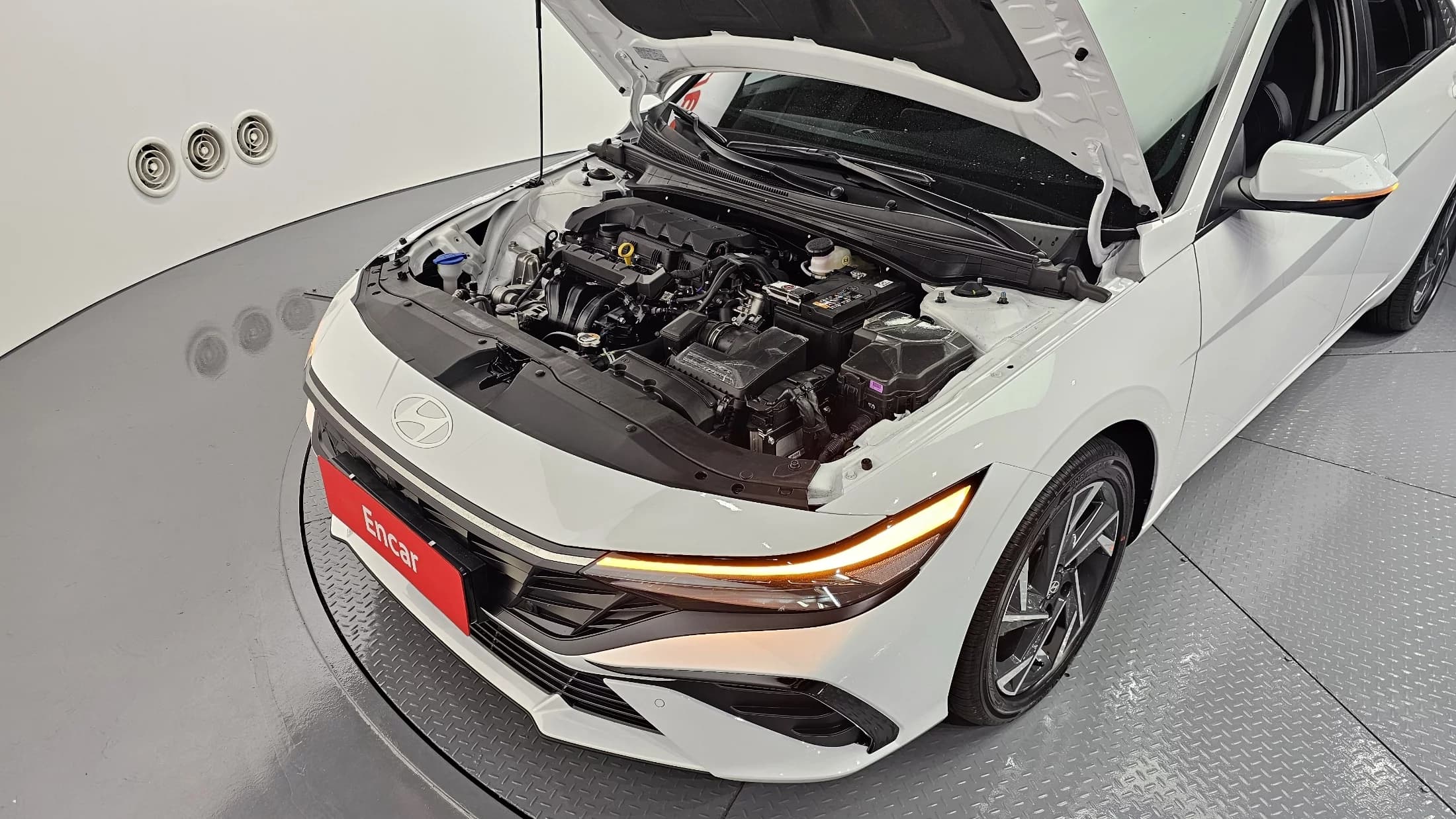 Hyundai AVANTE (Хендай Элантра) 1.6 Inspiration, 2025 г. 3188 км. — фото 6