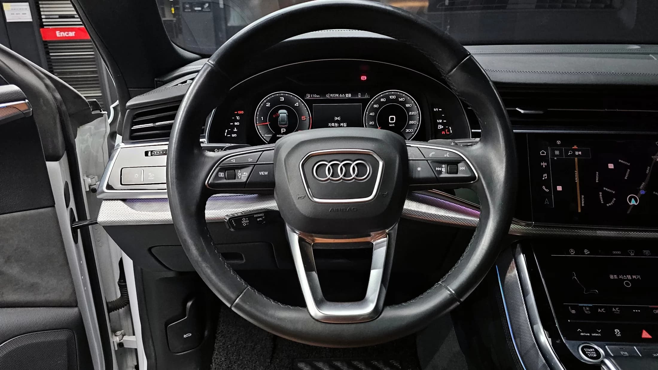 Audi Q8 45 TDI Quattro Premium, 2021 г. 83069 км. — фото 13