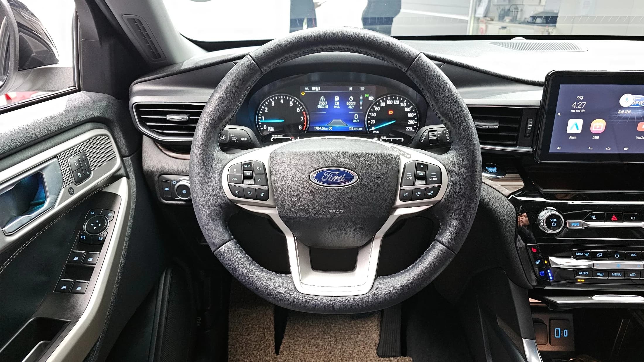 Ford EXPLORER 2.3 LimIted 4WD, 2022 г. 17196 км. — фото 13