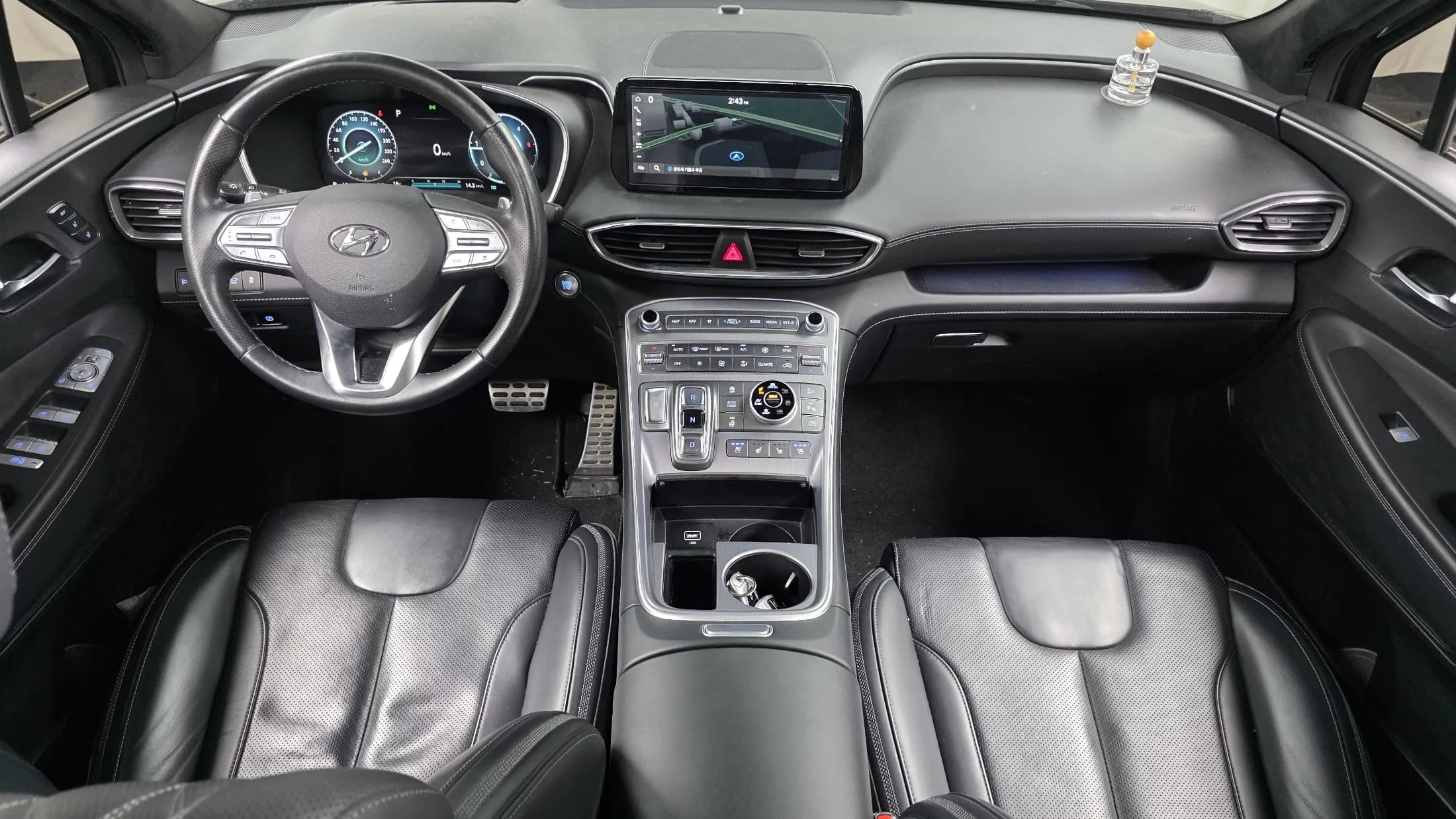 Hyundai Santa Fe Diesel 2.2 4WD Calligraphy, 2021 г. 64730 км. — фото 7