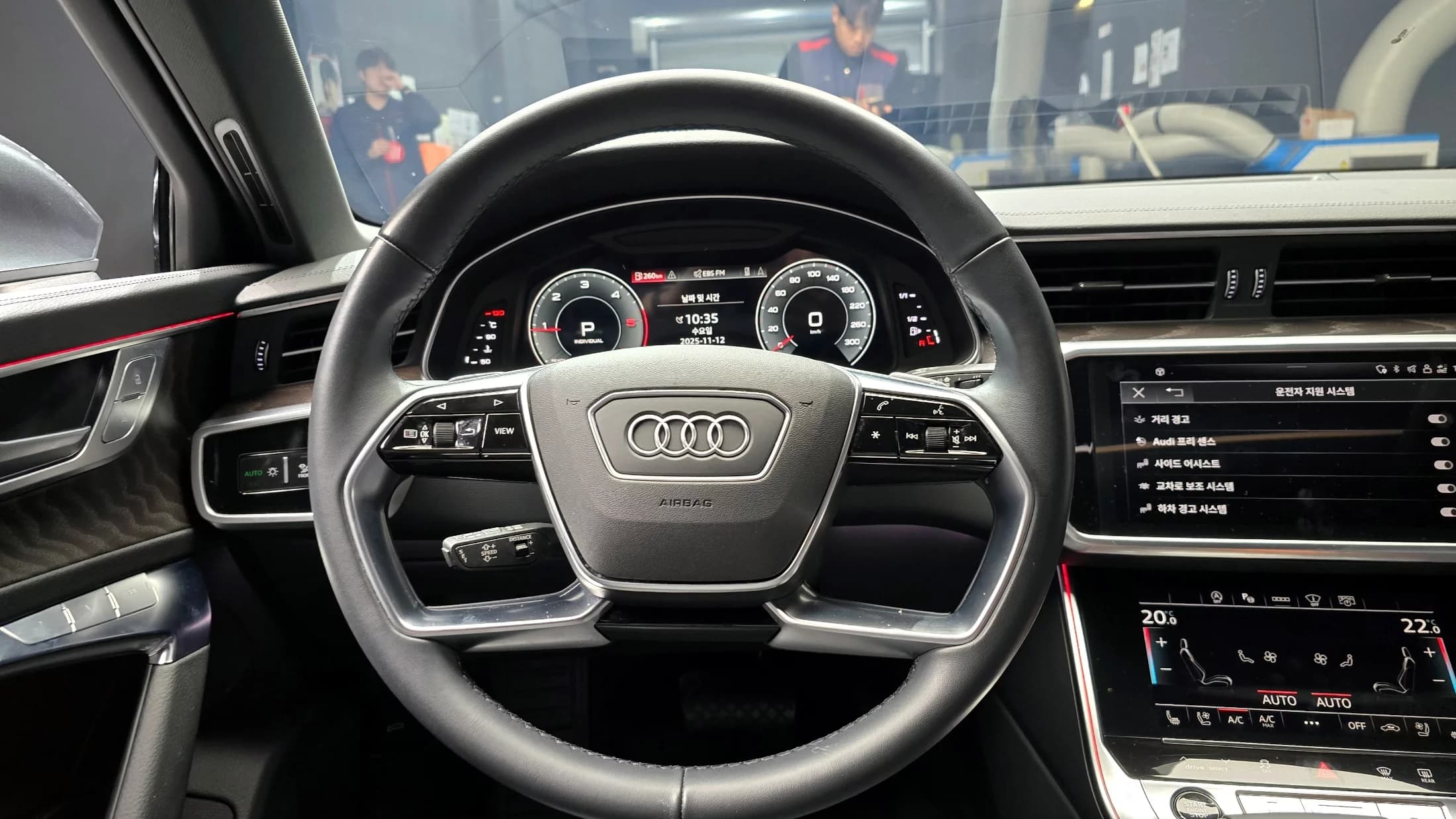 Audi A6 40 TDI Premium, 2022 г. 35869 км. — фото 13