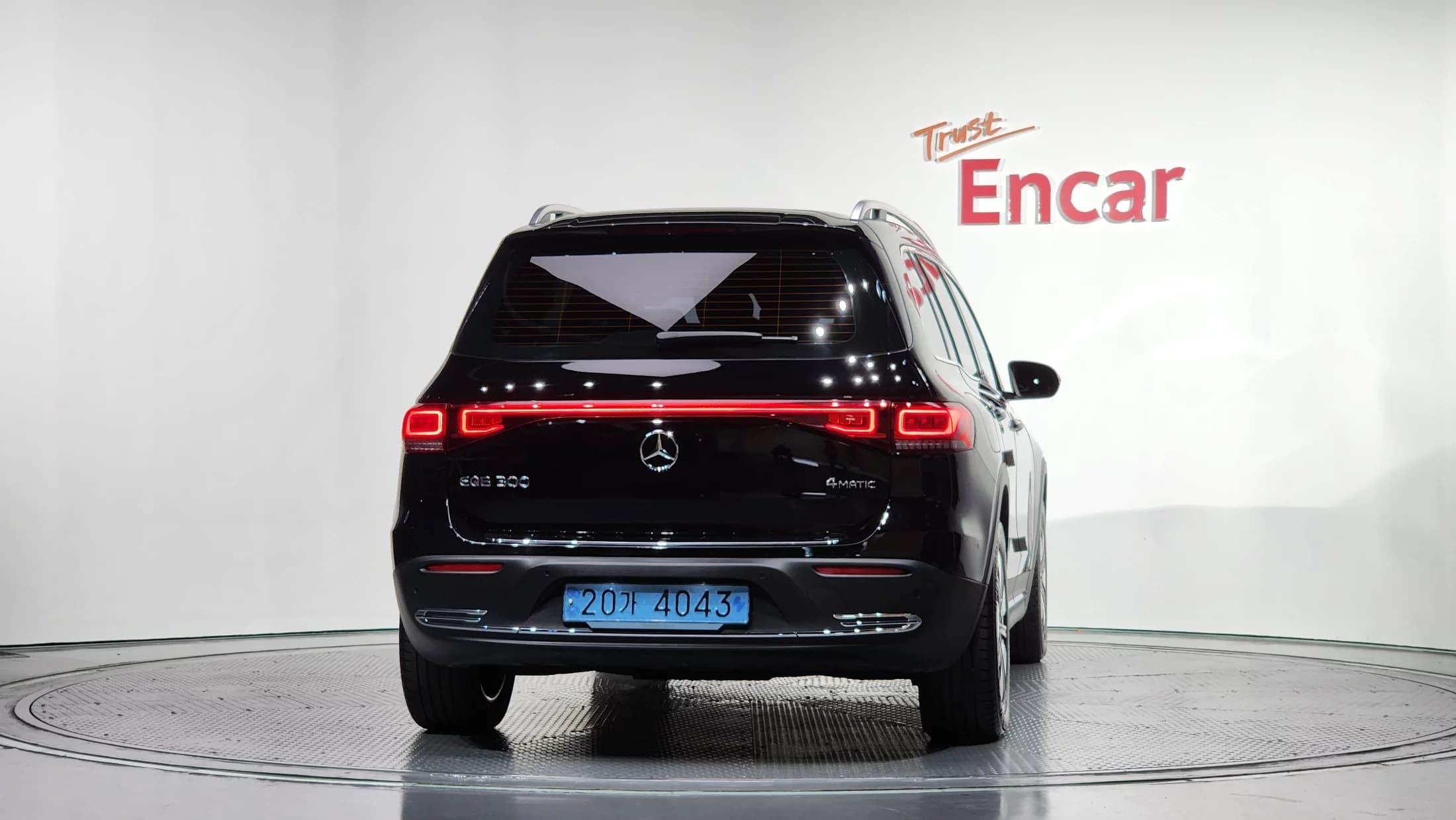 Mercedes-Benz EQB EQB300 4MATIC Electric Art, электромобиль, 2024 г. 31504 км. — фото 4