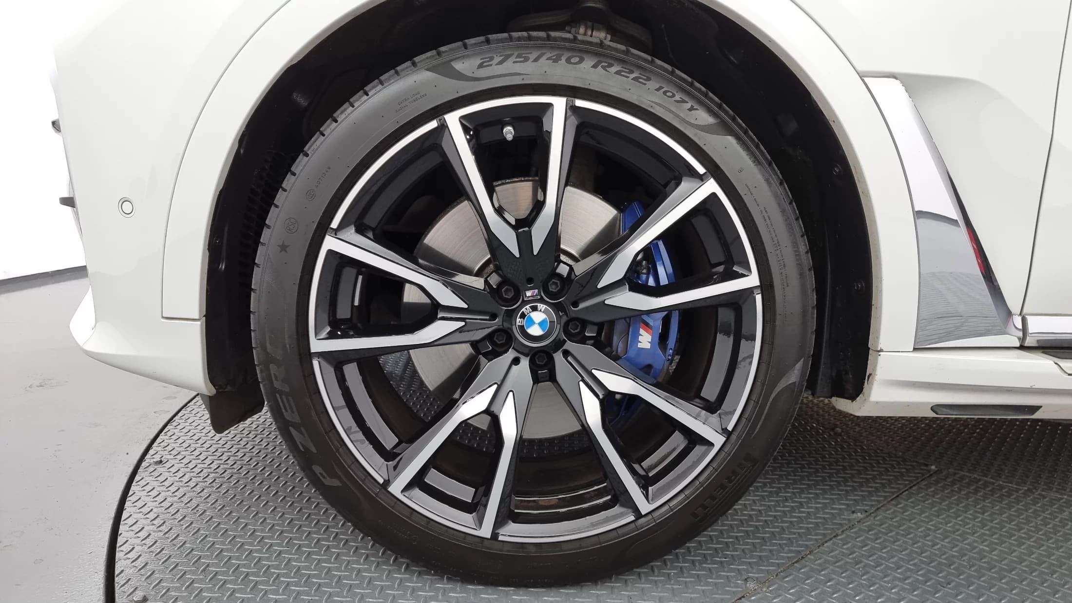 BMW X7 xDrive 40i M Sport 6STR, 2022 г. 53452 км. — фото 5
