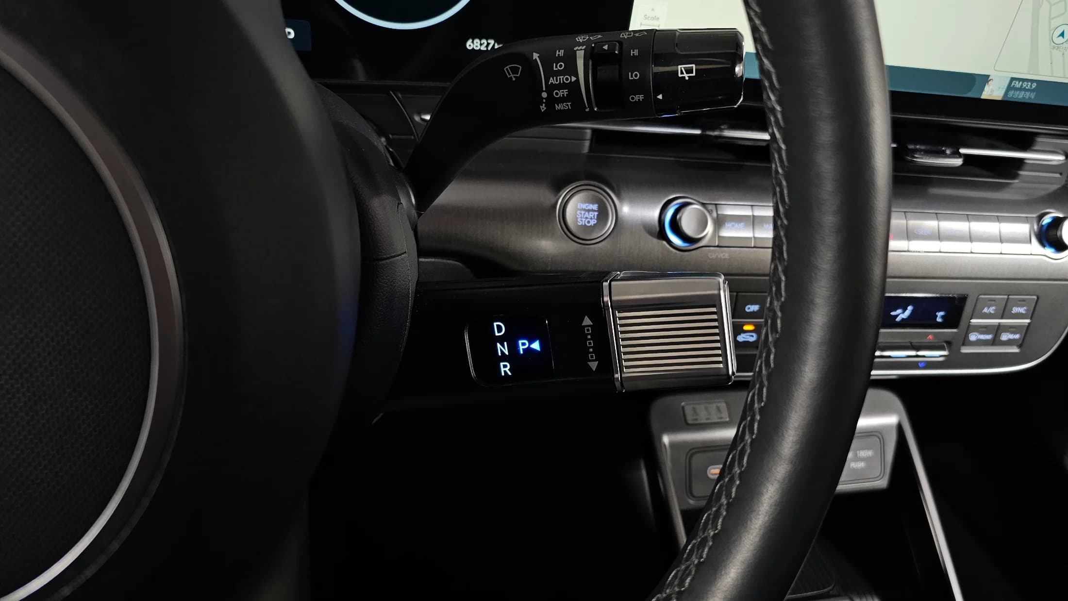 Hyundai Kona Gasoline 1.6 Turbo 2WD Inspiration, 2024 г. 6918 км. — фото 9