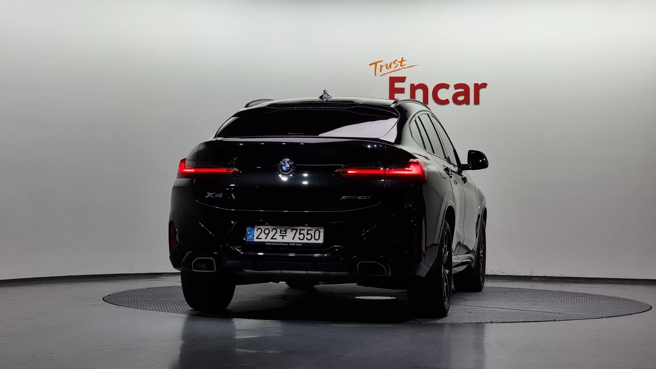 BMW X4 xDrive20i M Sport, 2023 г. 46663 км. — фото 4
