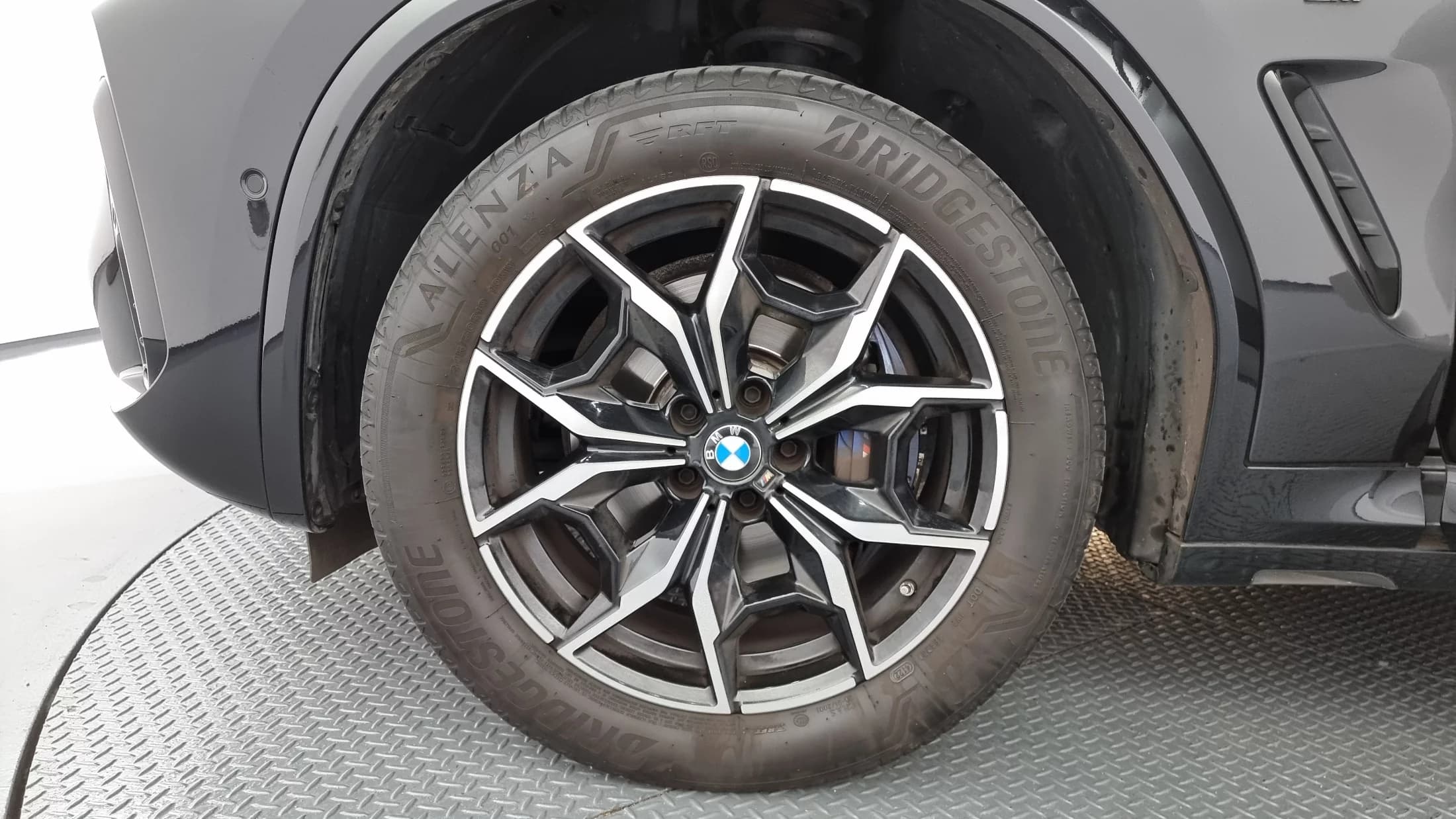 BMW X4 xDrive20i M Sport, 2023 г. 46663 км. — фото 5