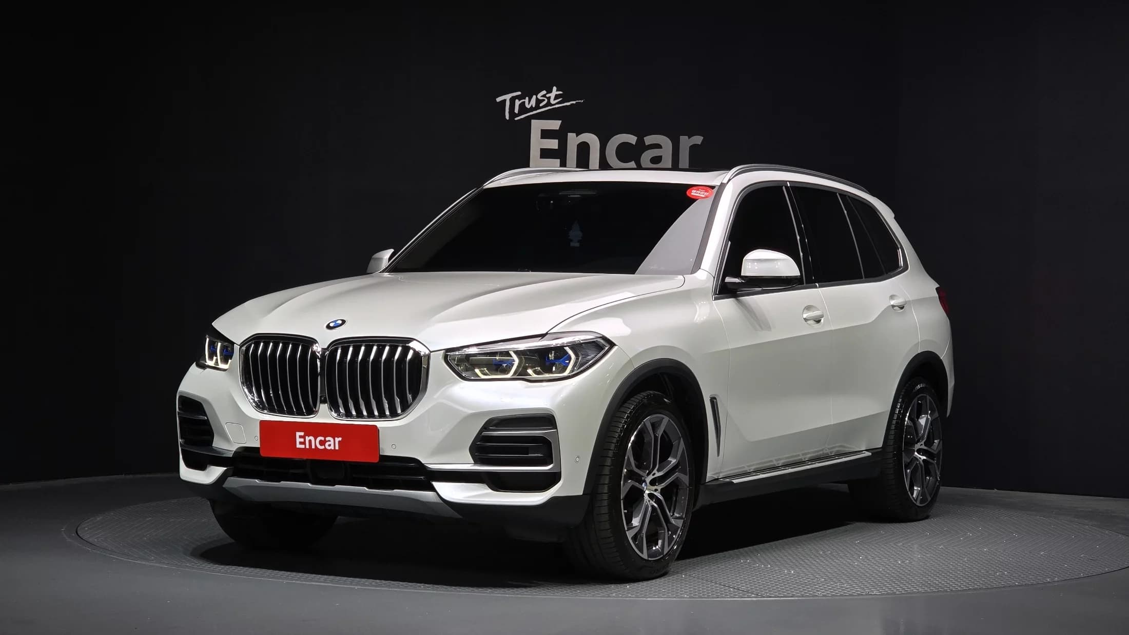 BMW X5 xDrive 40i xLine, 2021 г. 66616 км.