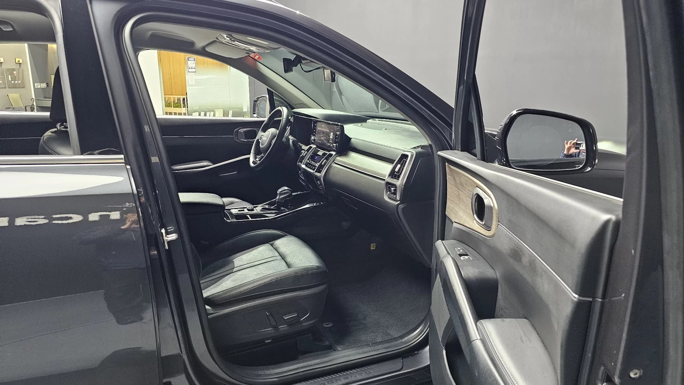 Kia Sorento Diesel 2.2 4WD Prestige, 2023 г. 72947 км. — фото 11